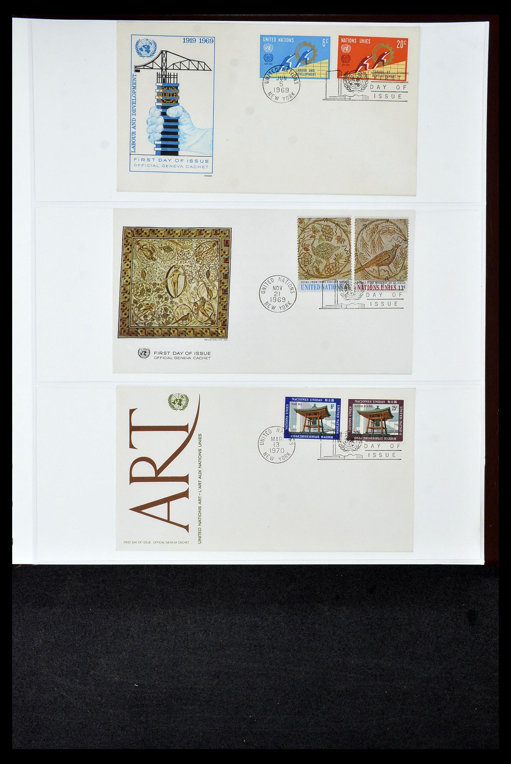 34956 663 - Postzegelverzameling 34956 Wereld brieven/FDC's 1880-1980.