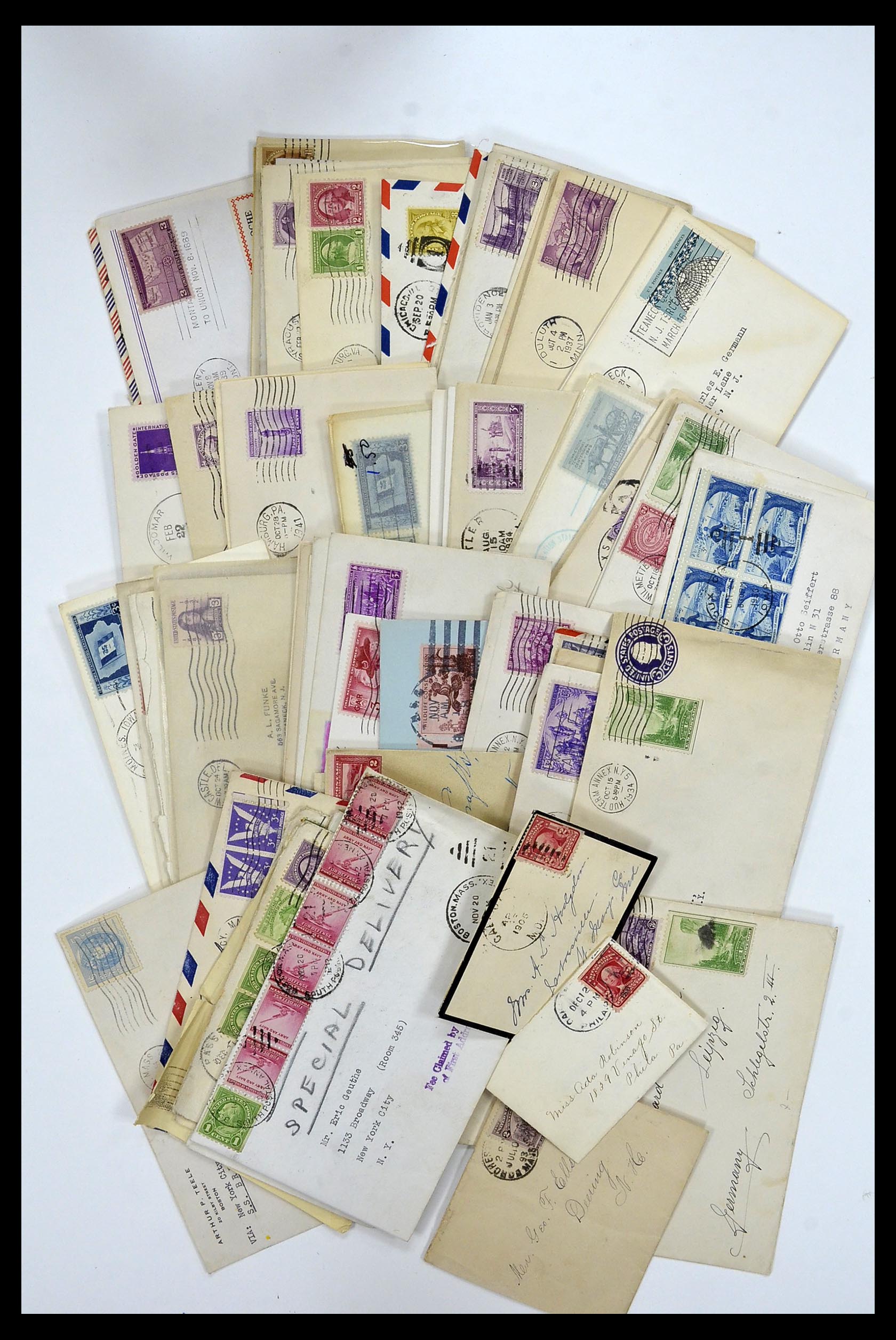 34972 002 - Postzegelverzameling 34972 USA brieven 1870-1990.