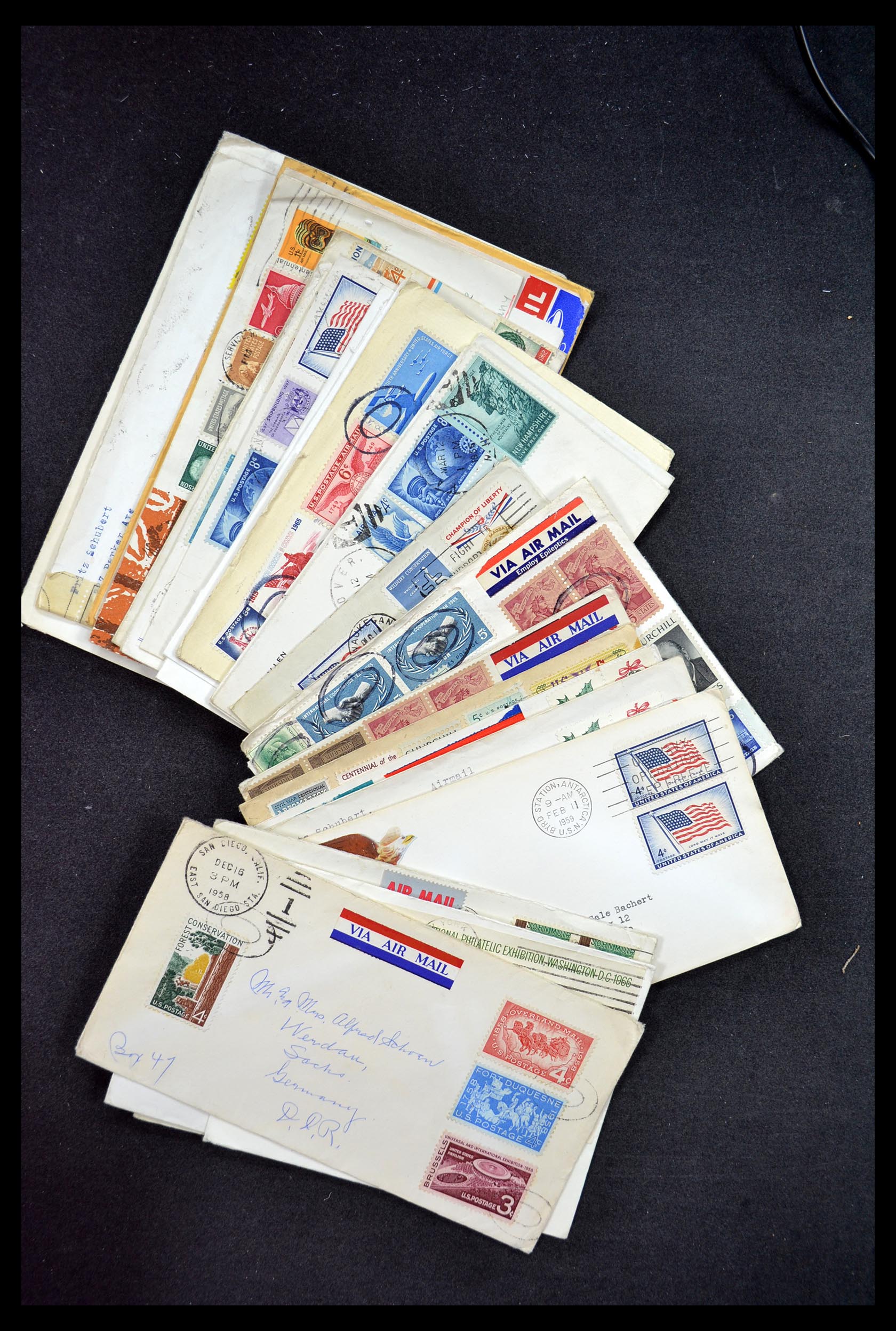34972 063 - Postzegelverzameling 34972 USA brieven 1870-1990.