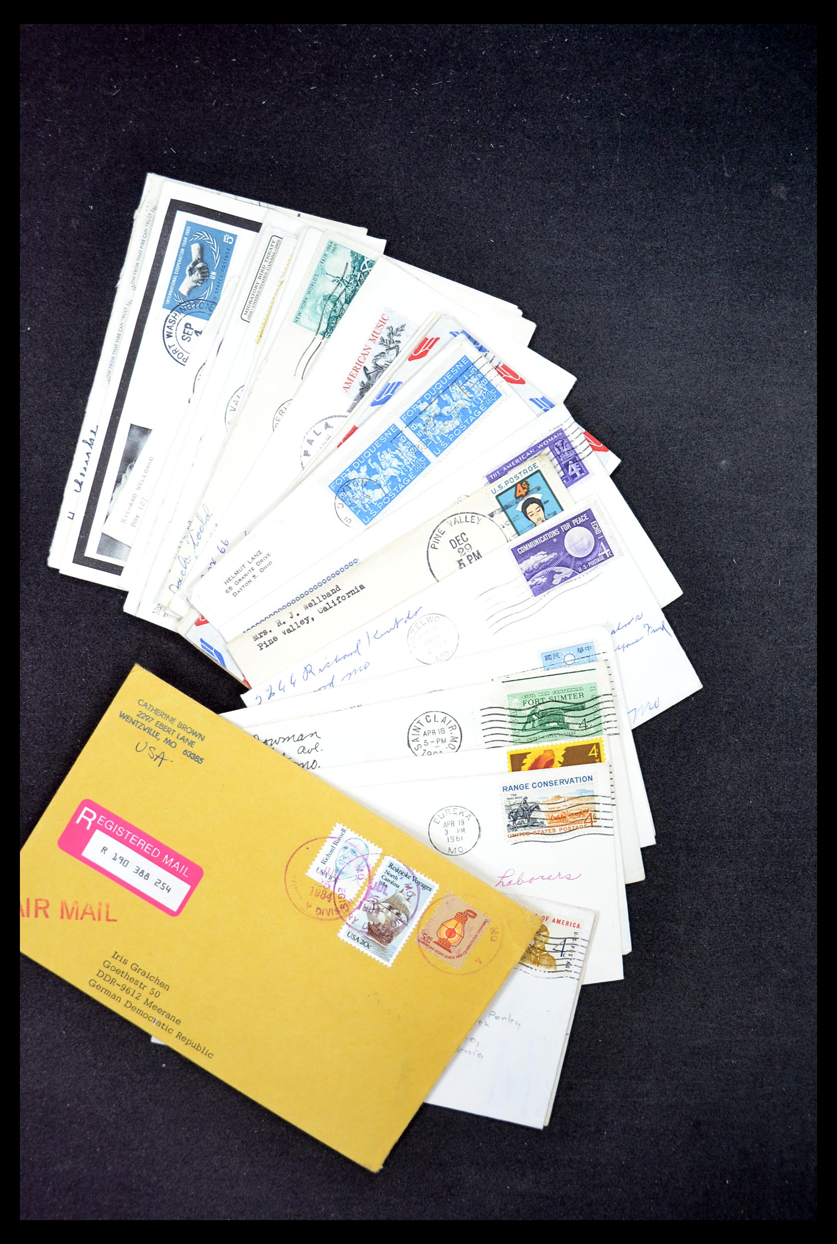 34972 073 - Postzegelverzameling 34972 USA brieven 1870-1990.