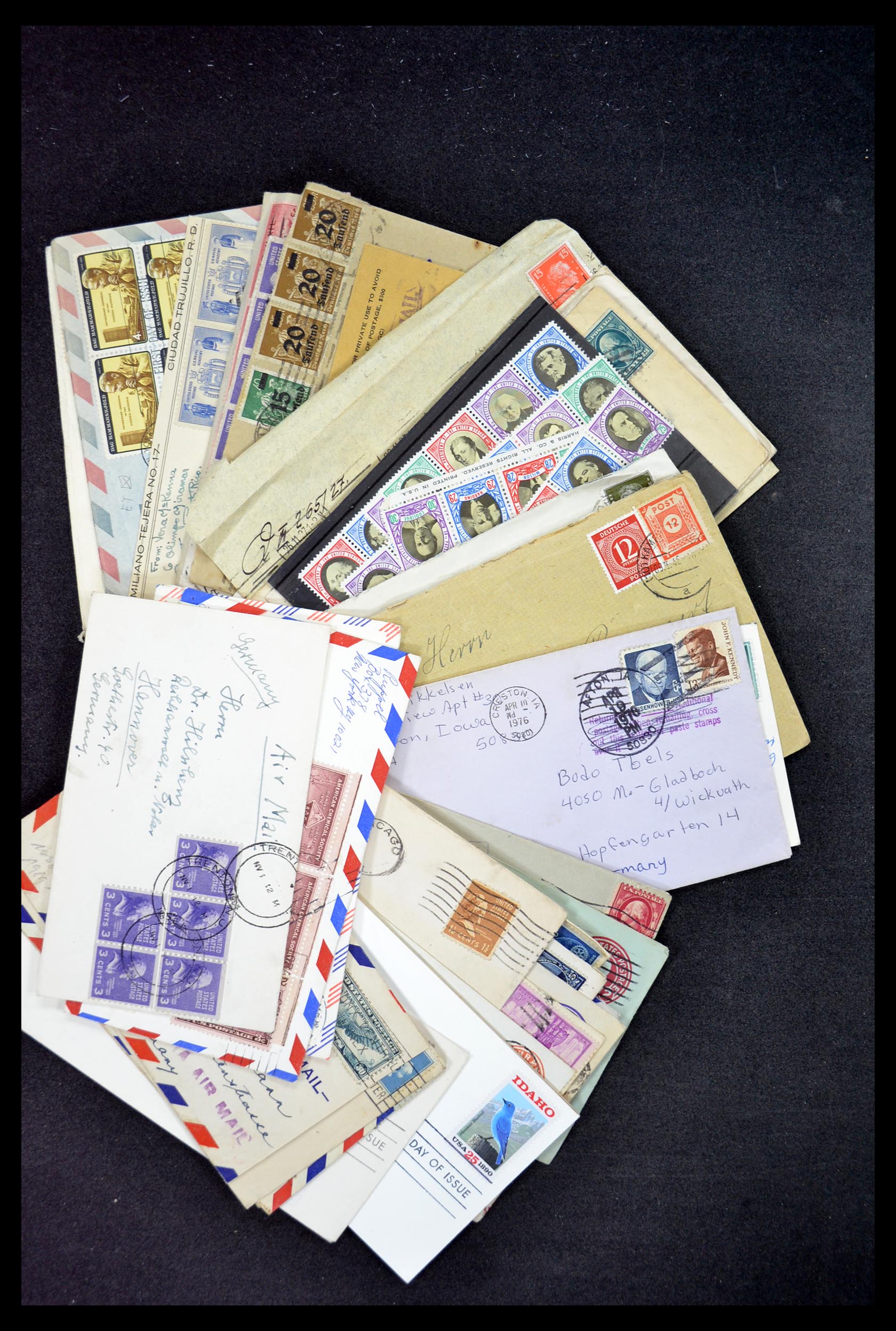 34972 094 - Postzegelverzameling 34972 USA brieven 1870-1990.