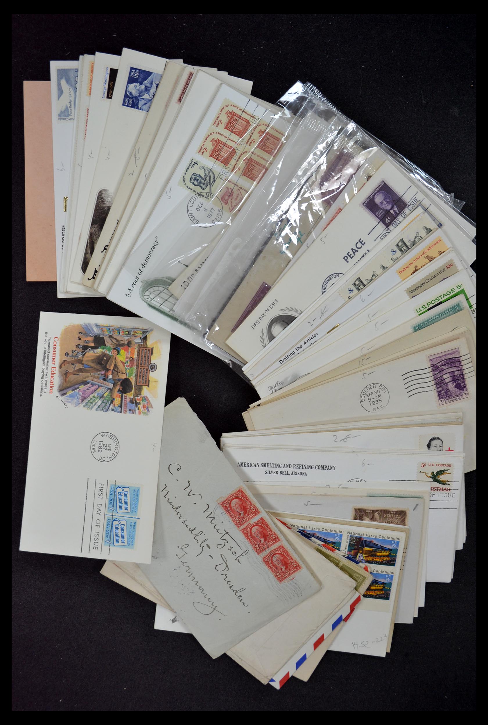 34972 097 - Postzegelverzameling 34972 USA brieven 1870-1990.