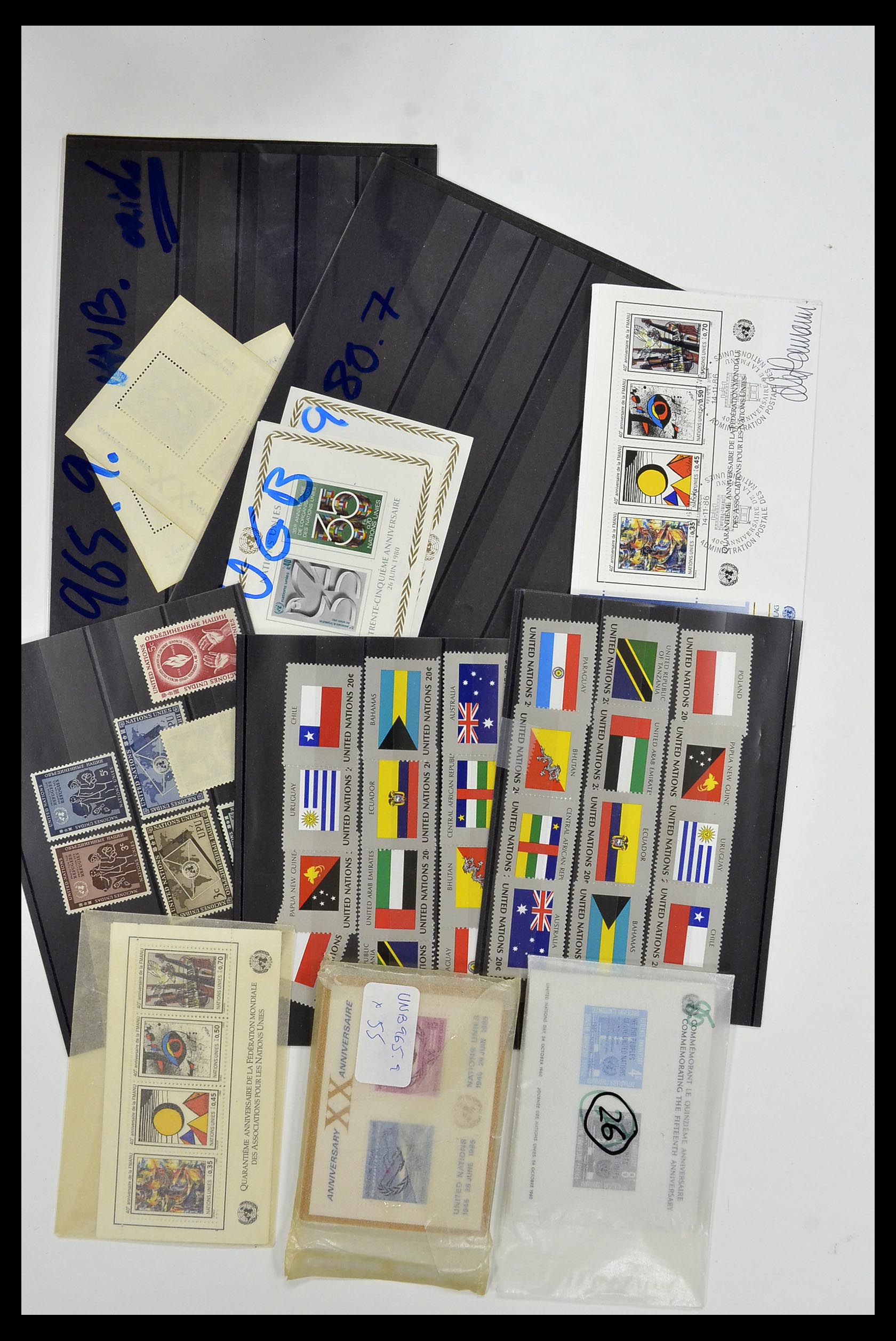 34973 034 - Postzegelverzameling 34973 Verenigde Naties 1951-2000.