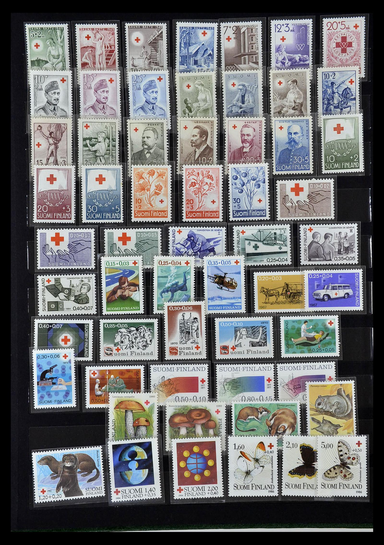 35032 004 - Postzegelverzameling 35032 Rode Kruis 1914-1990.