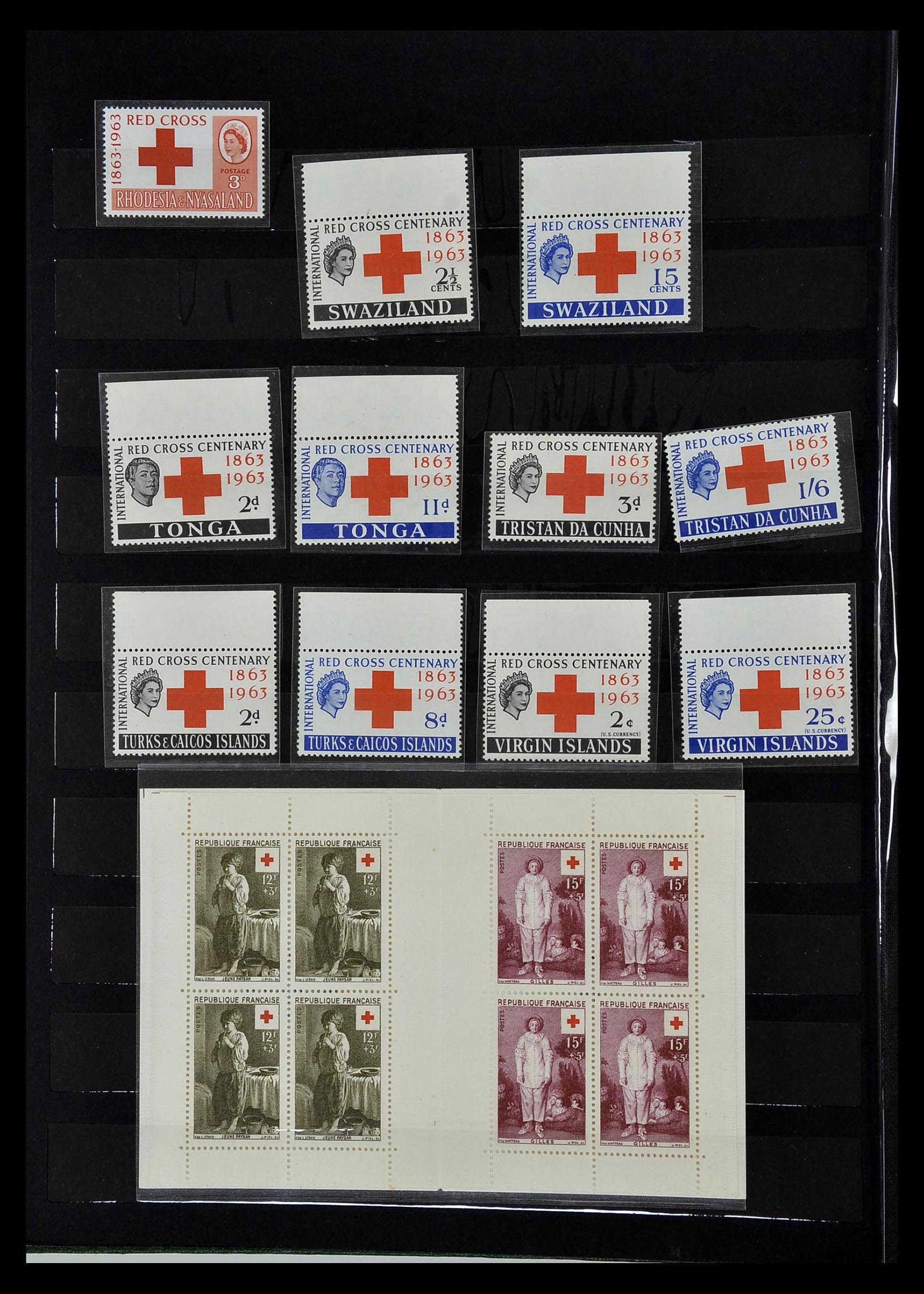 35032 012 - Postzegelverzameling 35032 Rode Kruis 1914-1990.