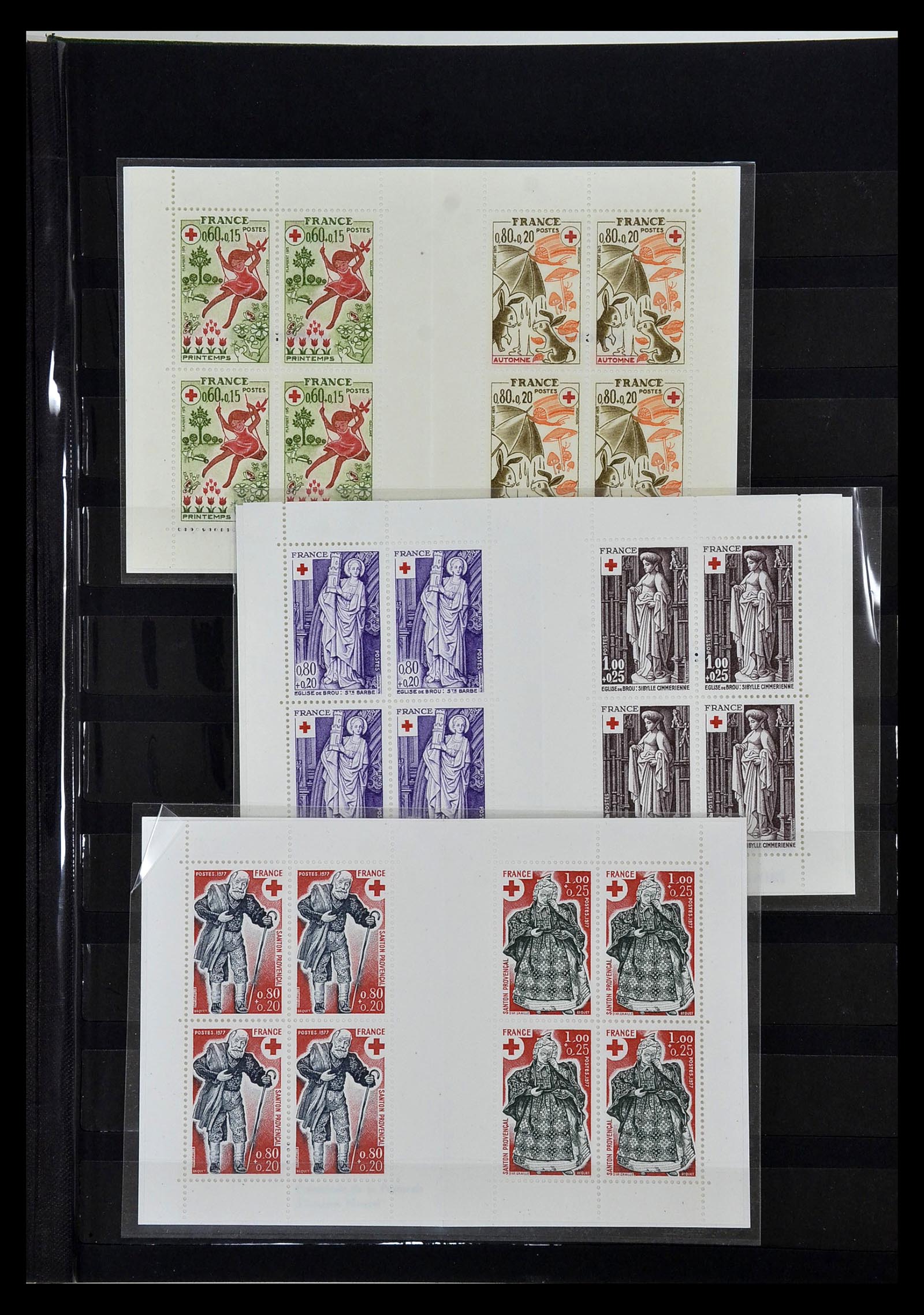 35032 019 - Postzegelverzameling 35032 Rode Kruis 1914-1990.