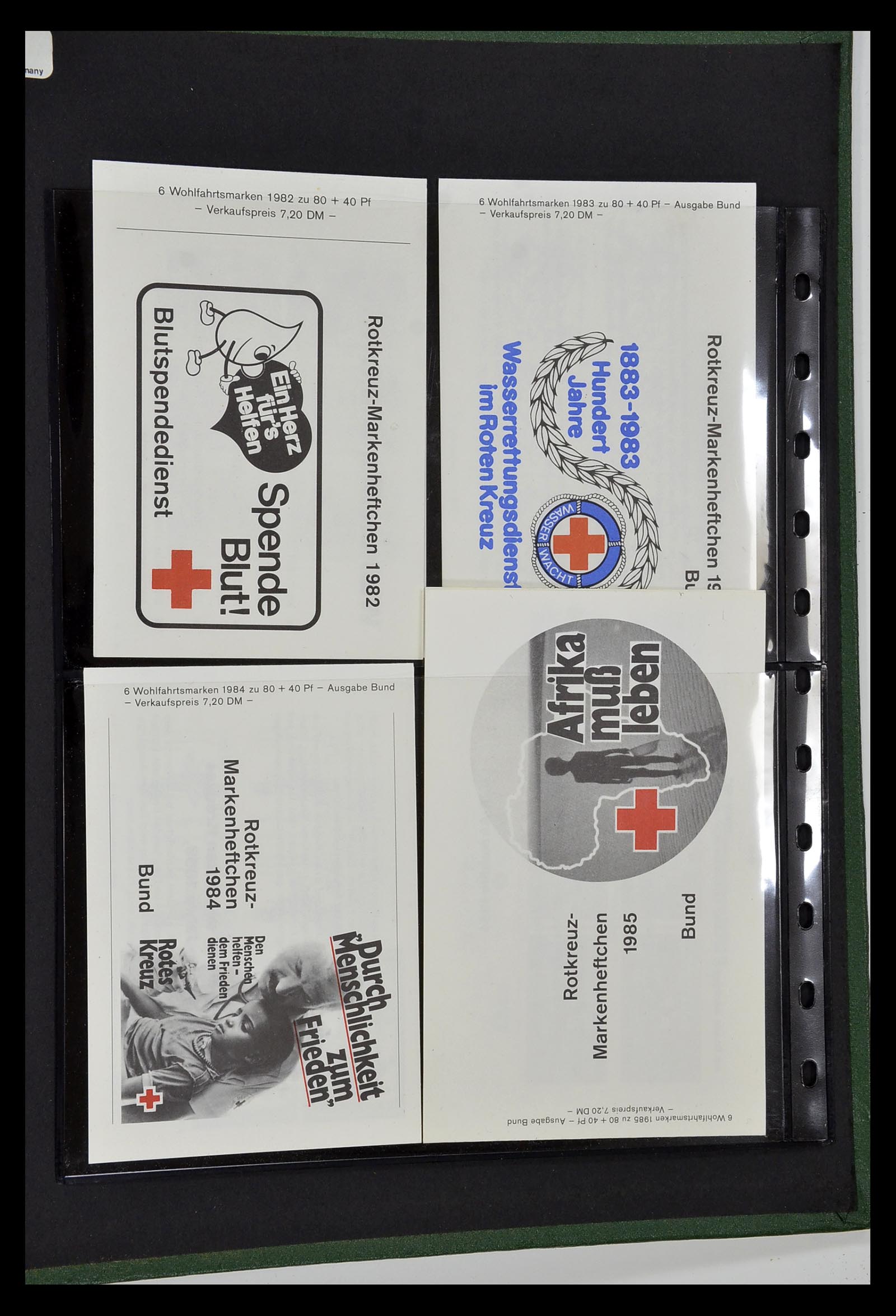 35032 039 - Stamp collection 35032 Red Cross 1914-1990.