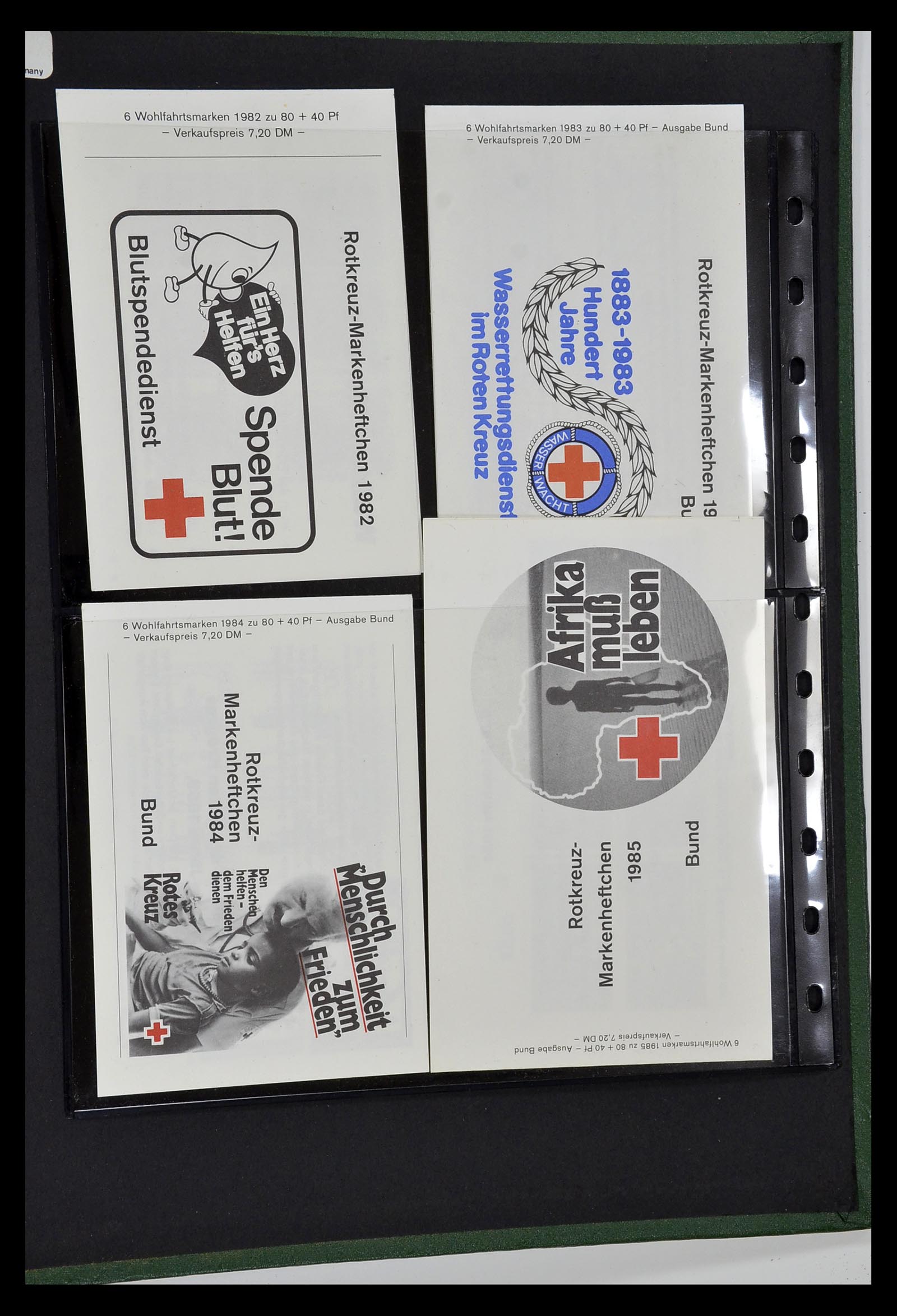 35032 041 - Stamp collection 35032 Red Cross 1914-1990.