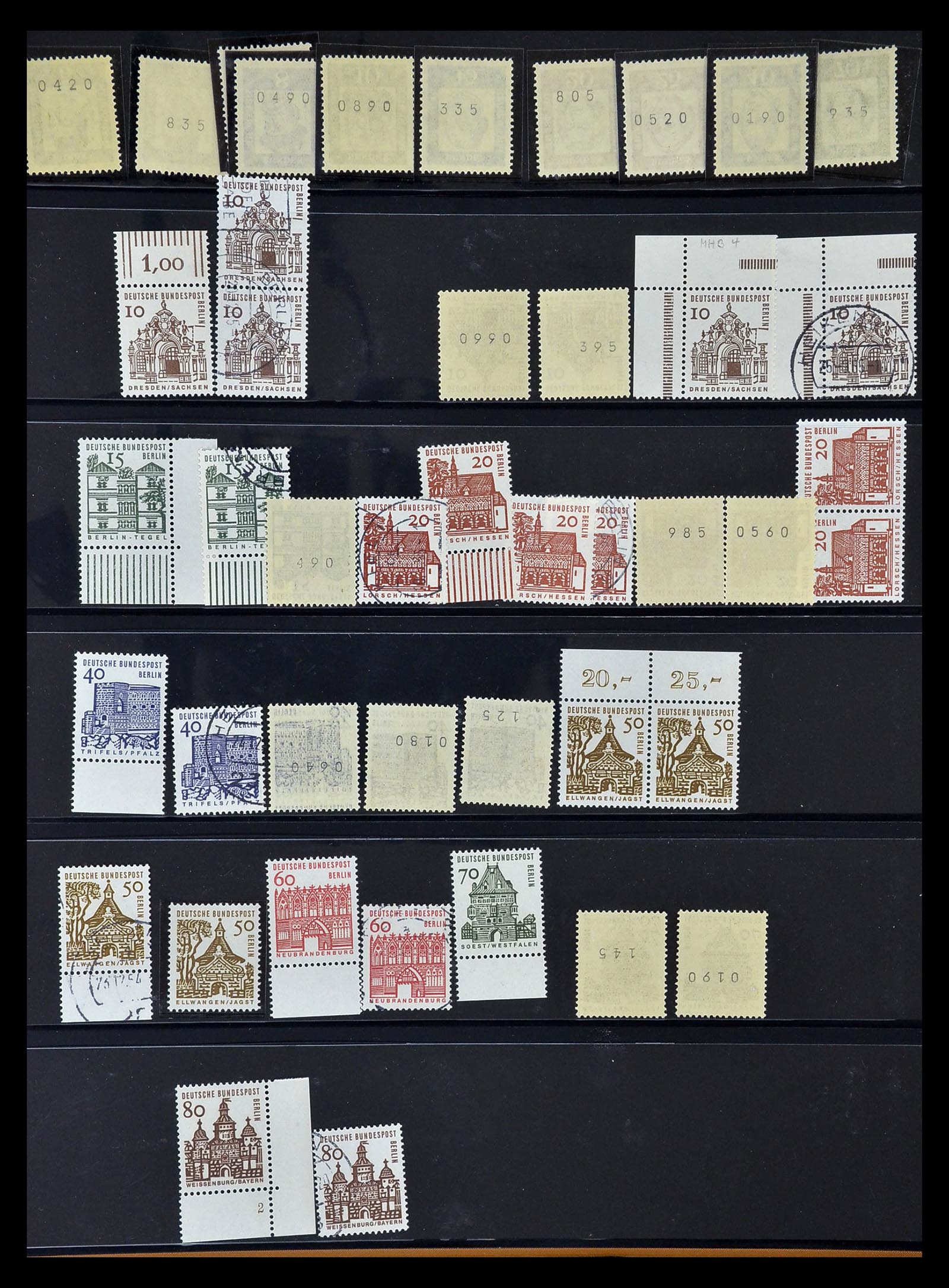 35033 061 - Postzegelverzameling 35033 Berlijn 1948-1990.