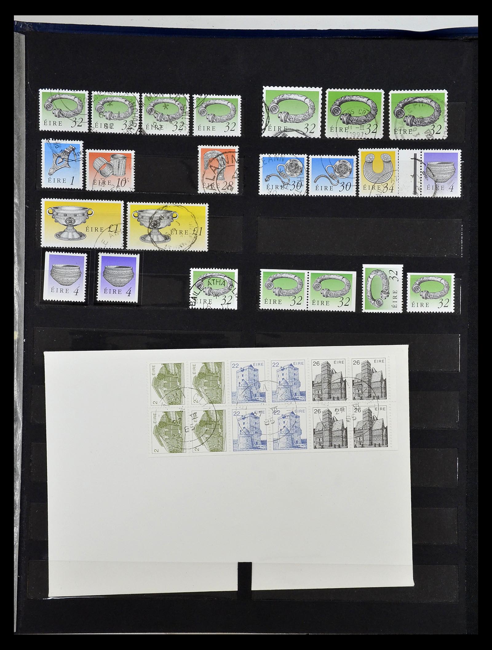35041 013 - Postzegelverzameling 35041 Ierland 1922-1991.