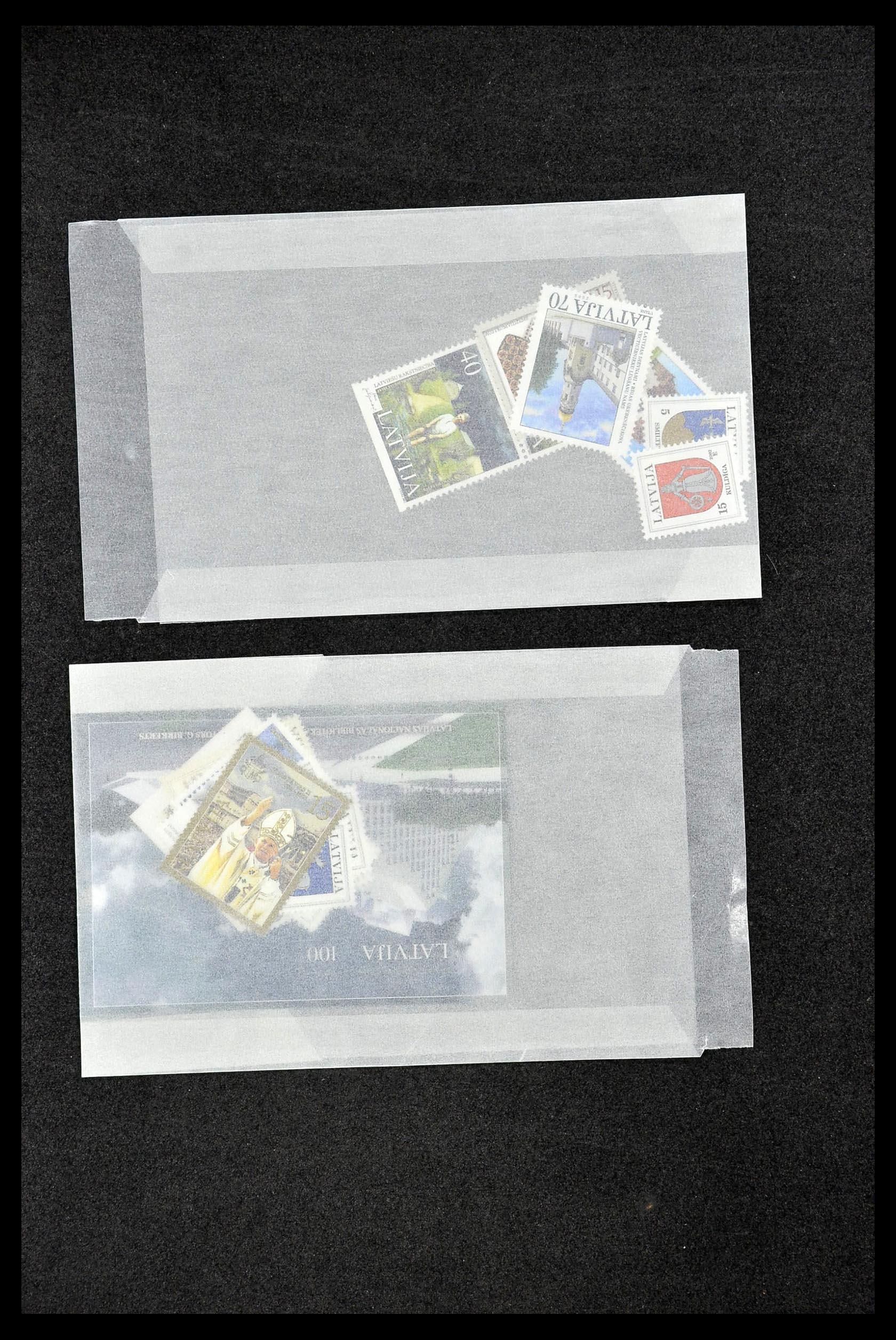35042 030 - Postzegelverzameling 35042 Letland 1991-2004.