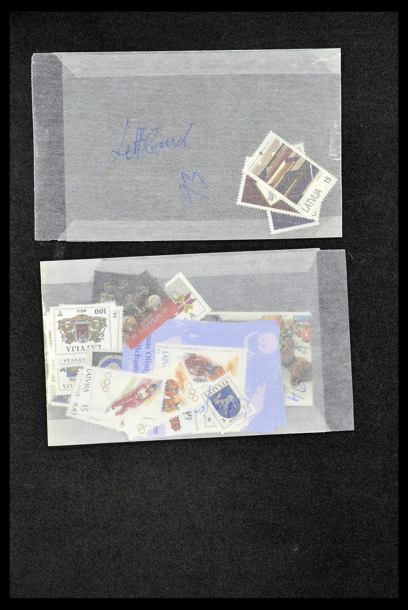 35042 036 - Postzegelverzameling 35042 Letland 1991-2004.