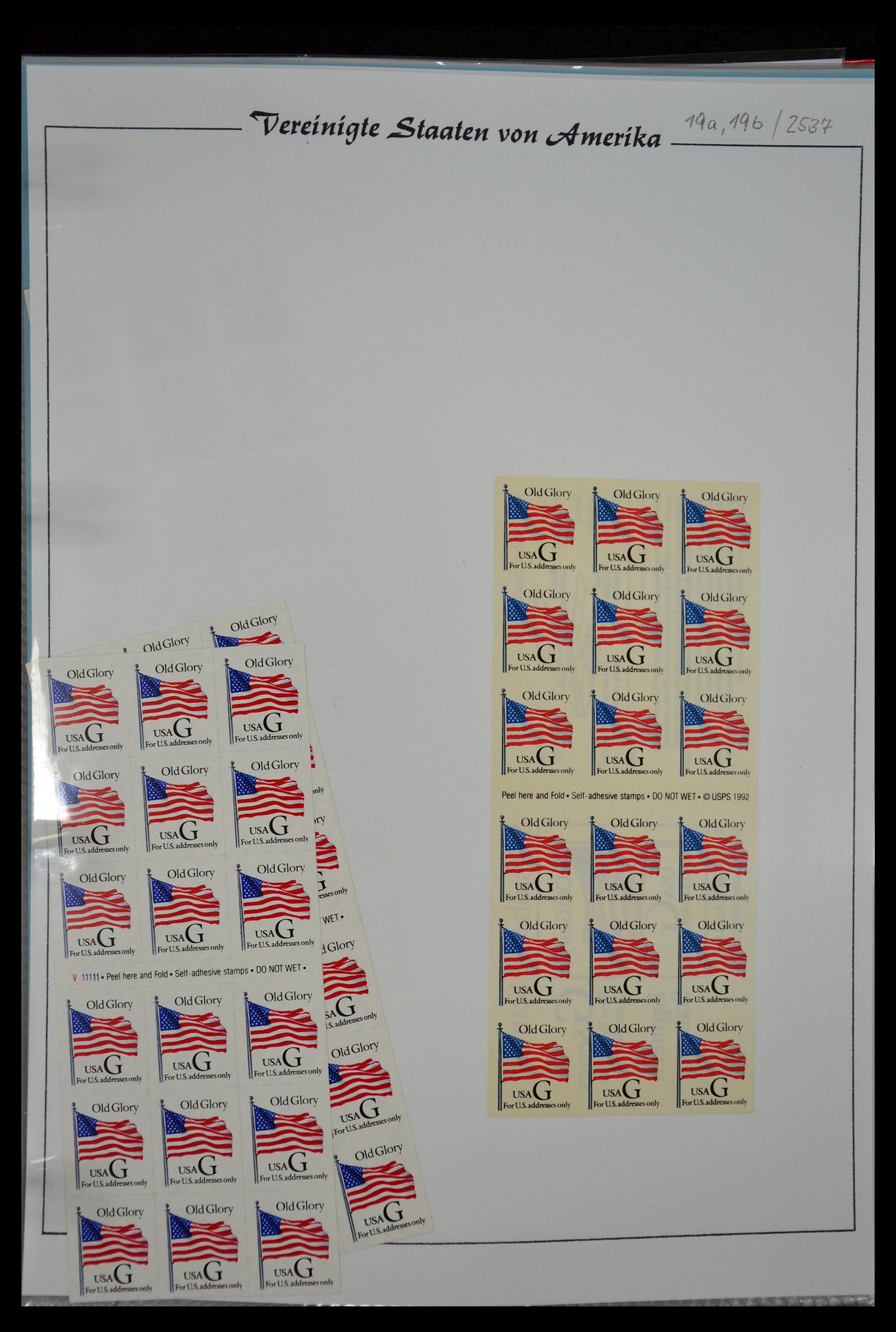 35066 044 - Stamp Collection 35066 USA 1965-2004.