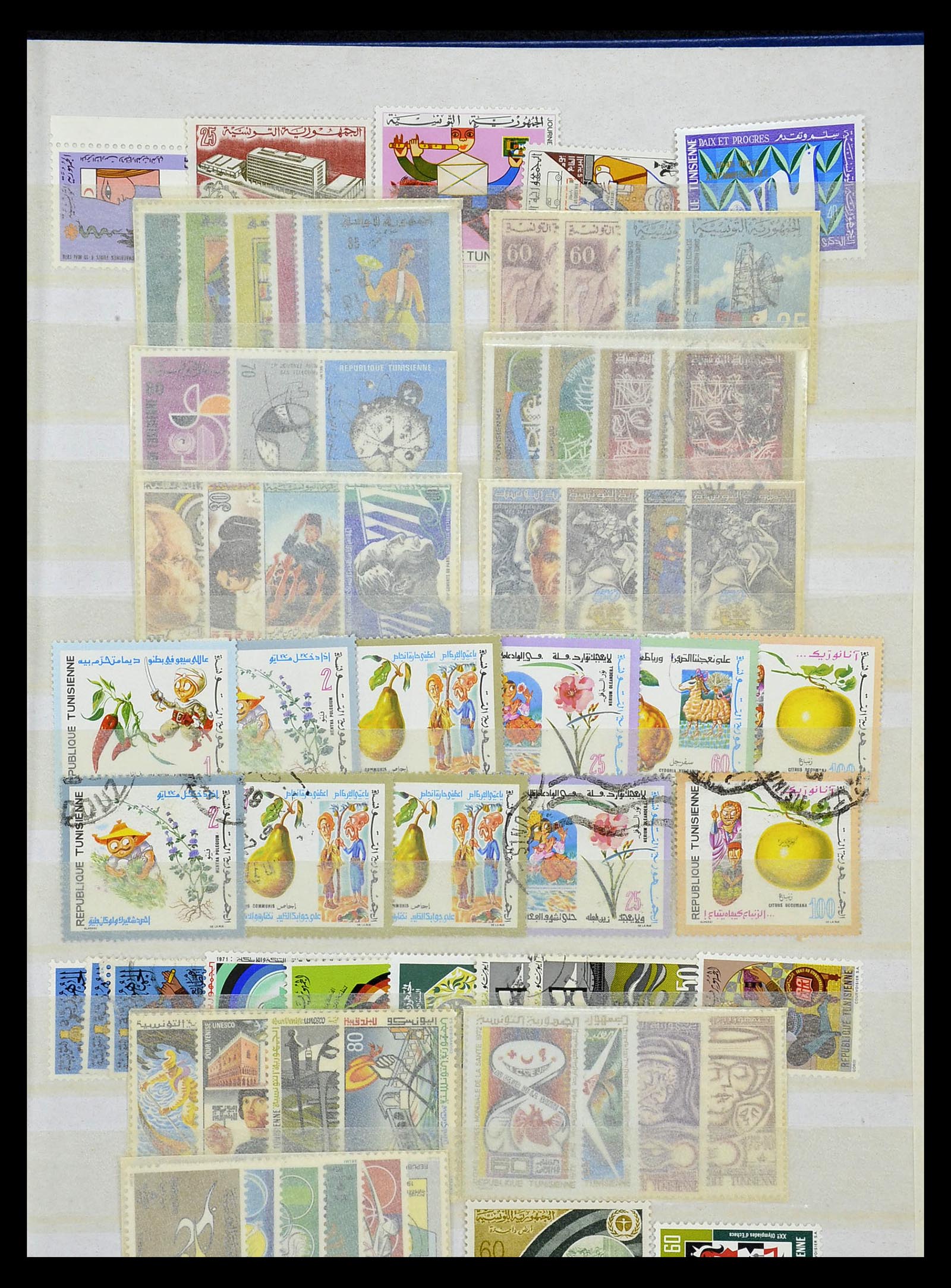 35099 012 - Postzegelverzameling 35099 Tunesië 1888-1995.