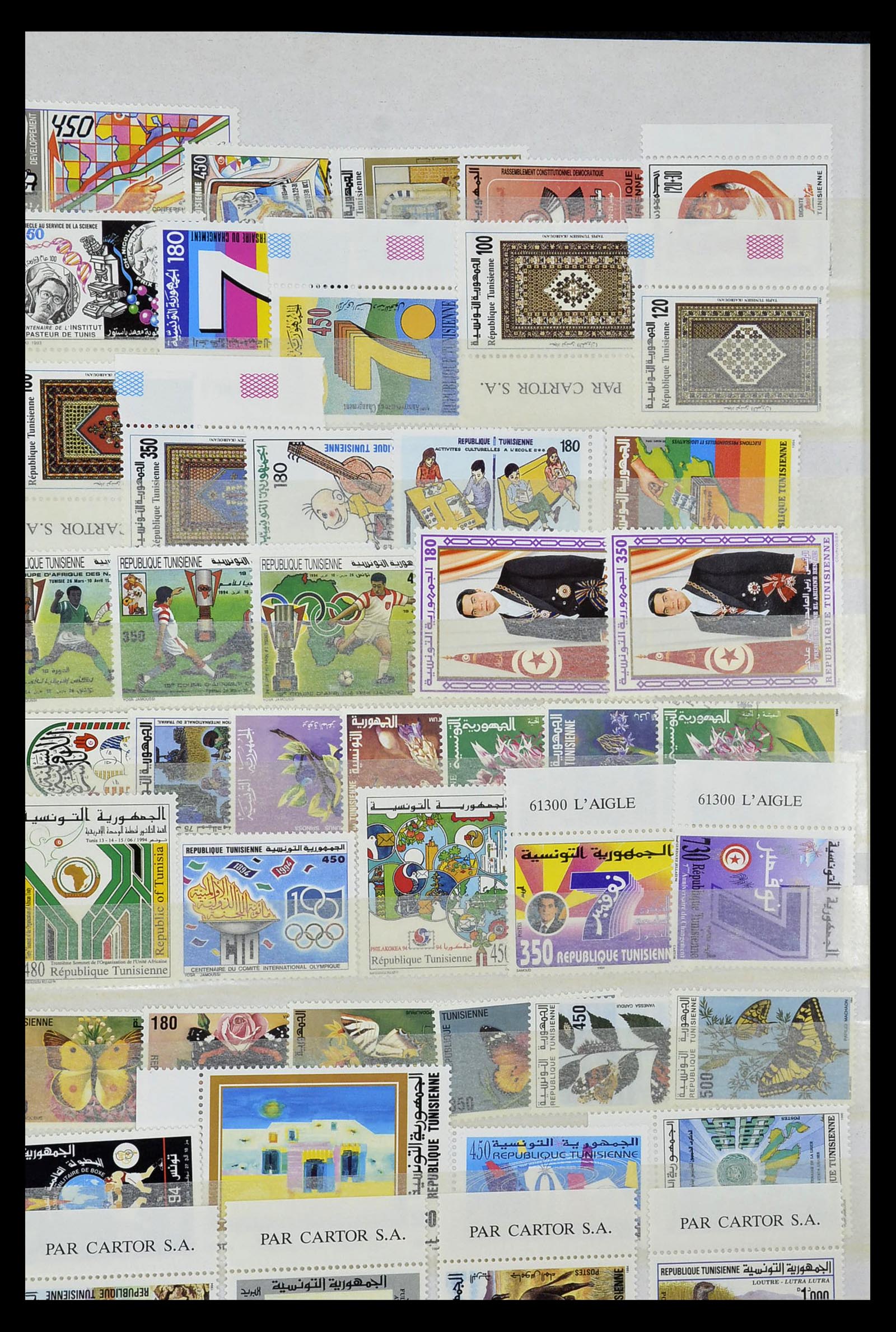 35099 023 - Postzegelverzameling 35099 Tunesië 1888-1995.