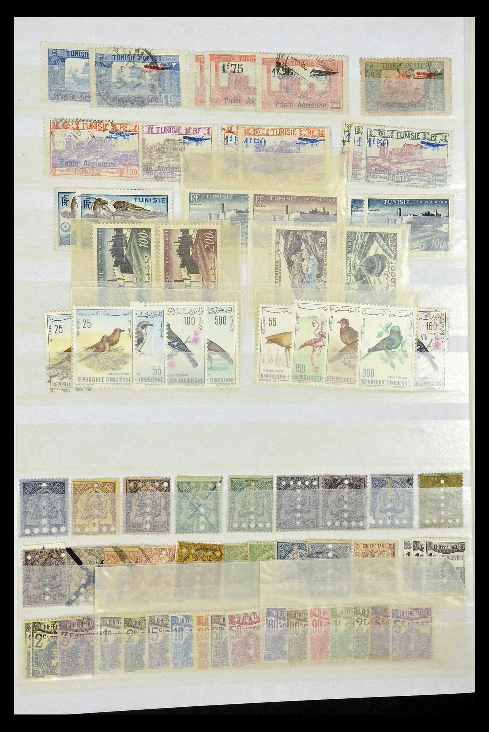 35099 026 - Postzegelverzameling 35099 Tunesië 1888-1995.