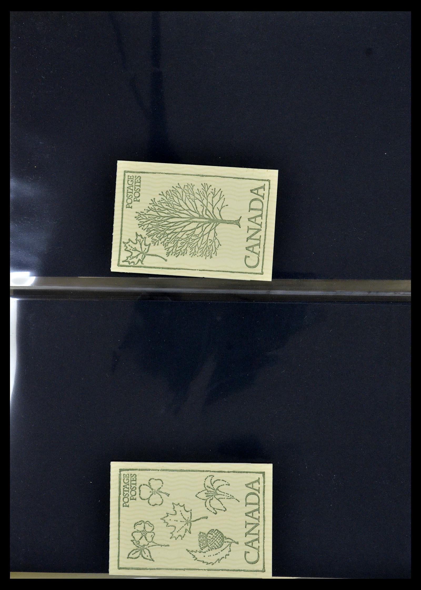 35106 015 - Postzegelverzameling 35106 Canada postzegelboekjes 1942-2000.