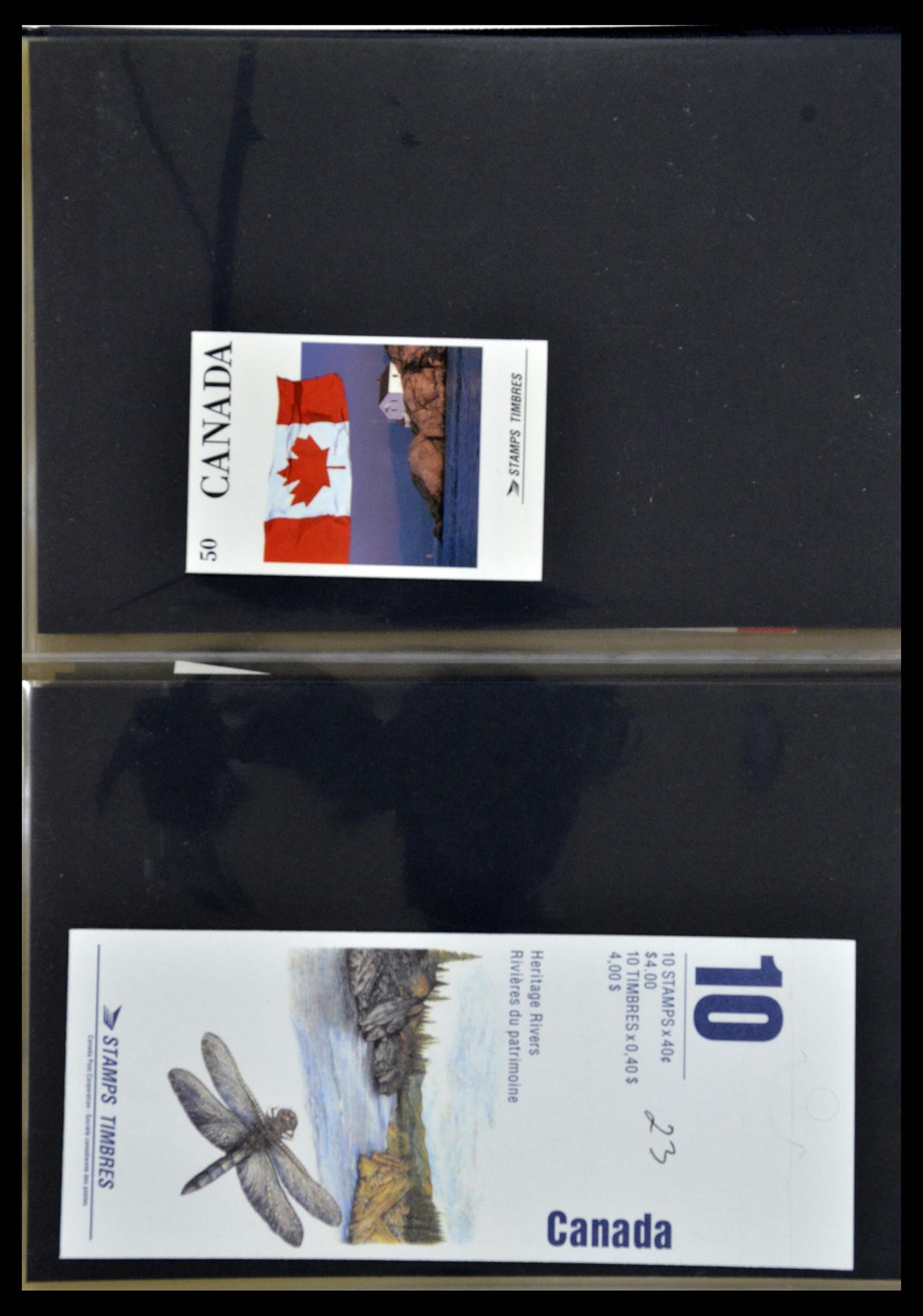 35106 024 - Postzegelverzameling 35106 Canada postzegelboekjes 1942-2000.