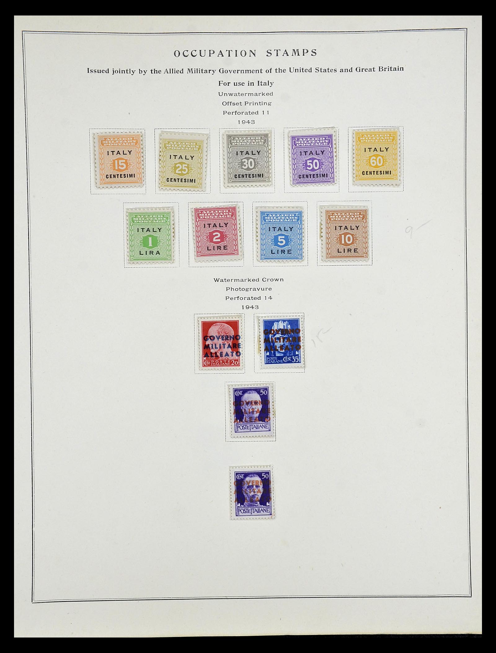 35109 045 - Postzegelverzameling 35109 AMG 1943-1952.