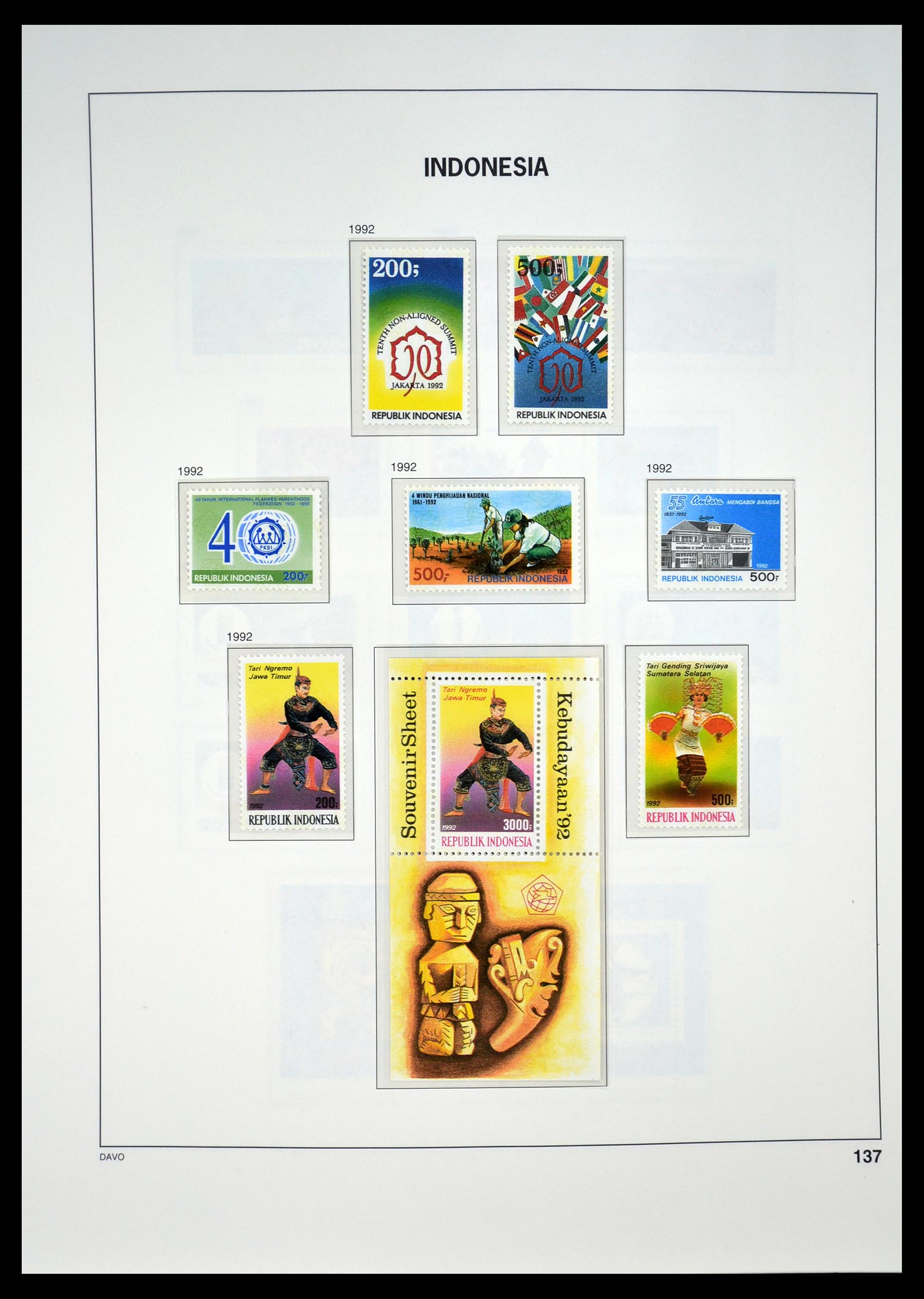 35131 142 - Postzegelverzameling 35131 Indonesië 1950-2000.