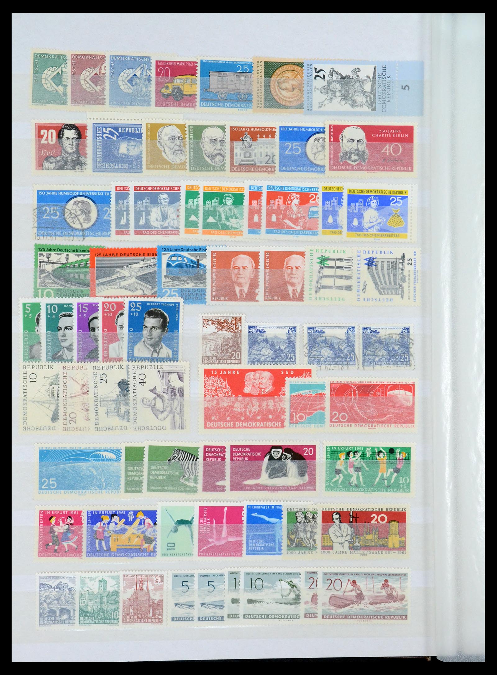 35133 010 - Stamp Collection 35133 GDR 1949-1990.