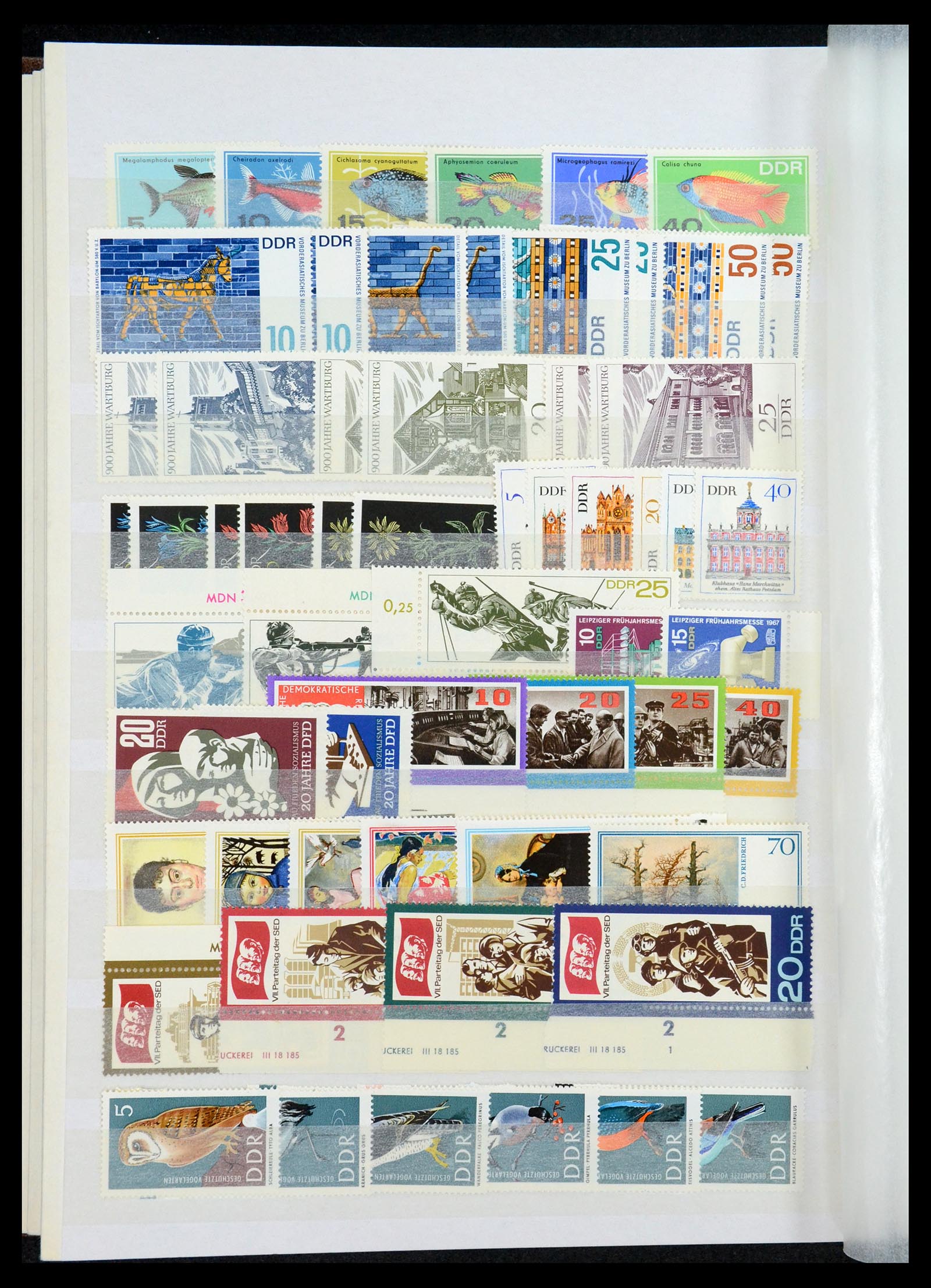 35133 018 - Stamp Collection 35133 GDR 1949-1990.