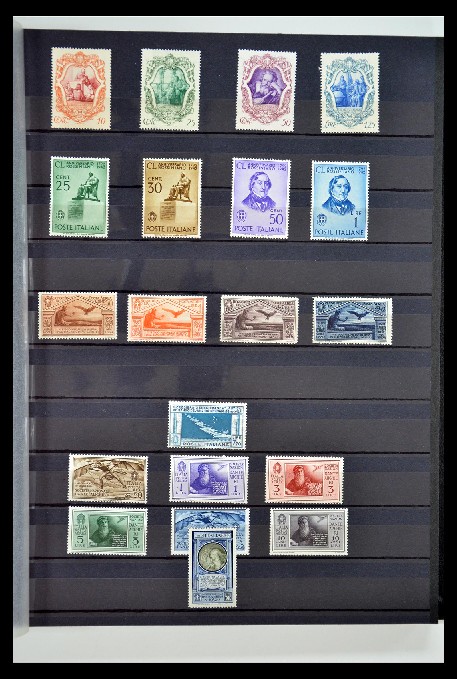 35136 009 - Stamp Collection 35136 Italy 1910-1941.