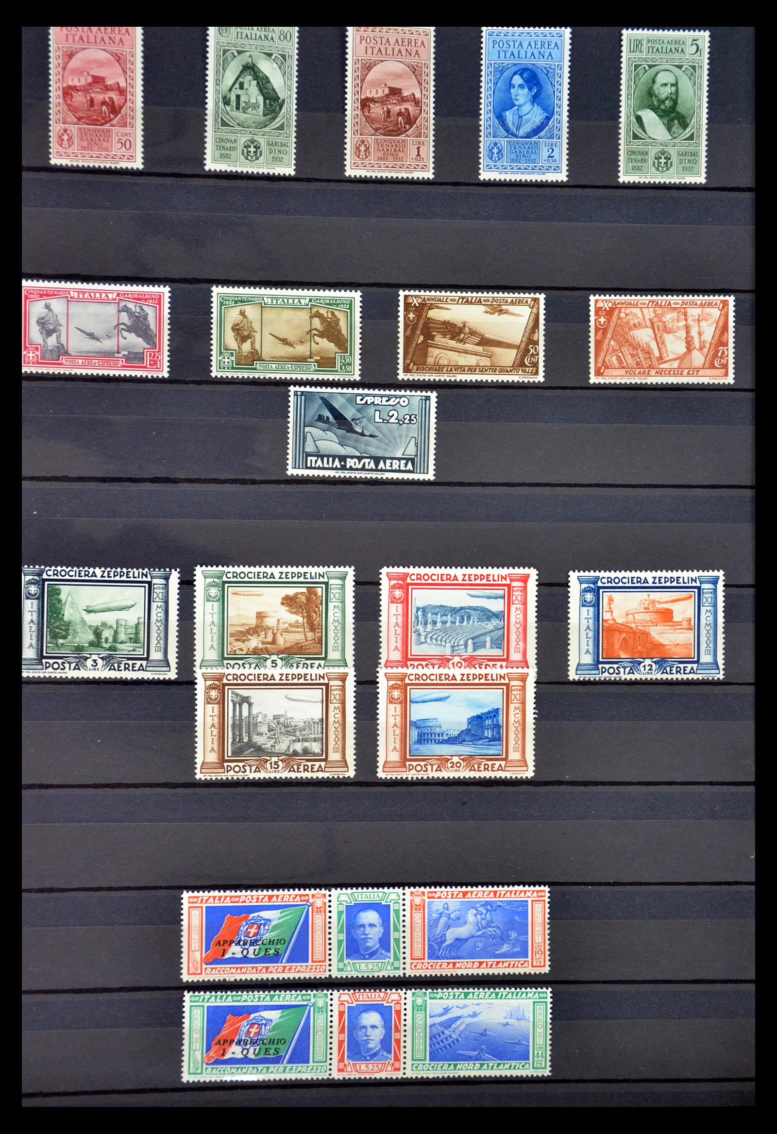 35136 010 - Stamp Collection 35136 Italy 1910-1941.