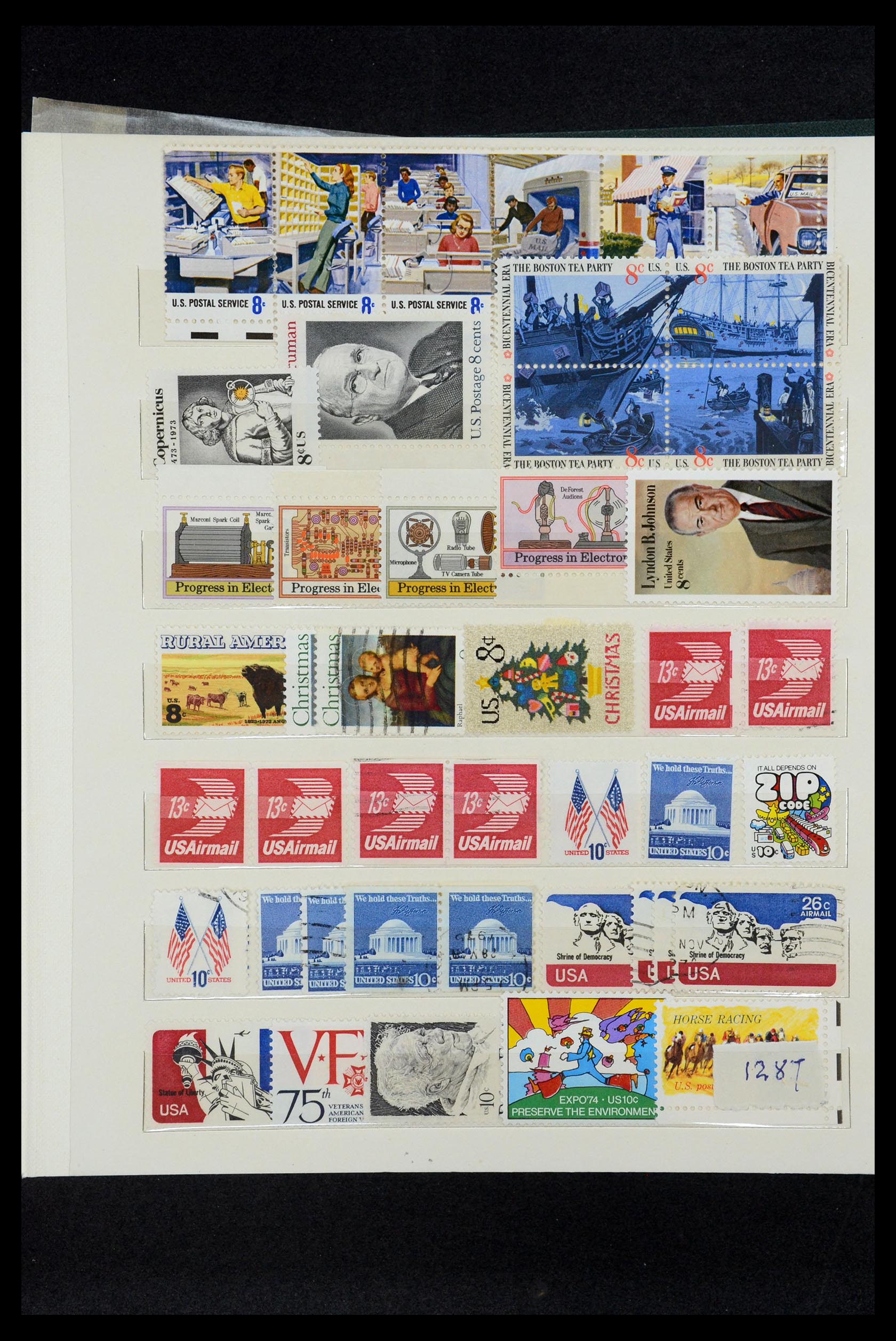 35137 033 - Stamp Collection 35137 USA 1960-1996.
