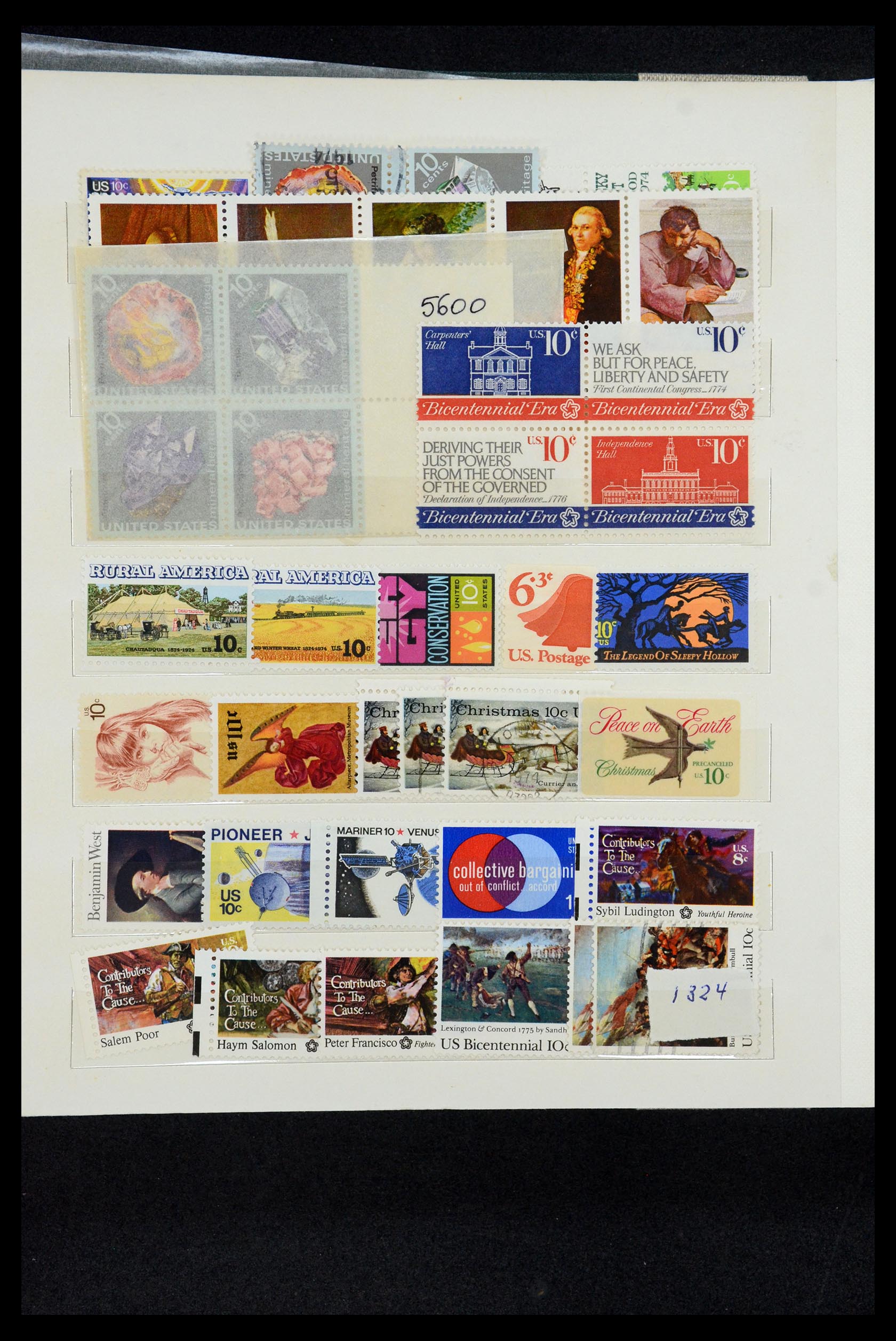 35137 034 - Stamp Collection 35137 USA 1960-1996.
