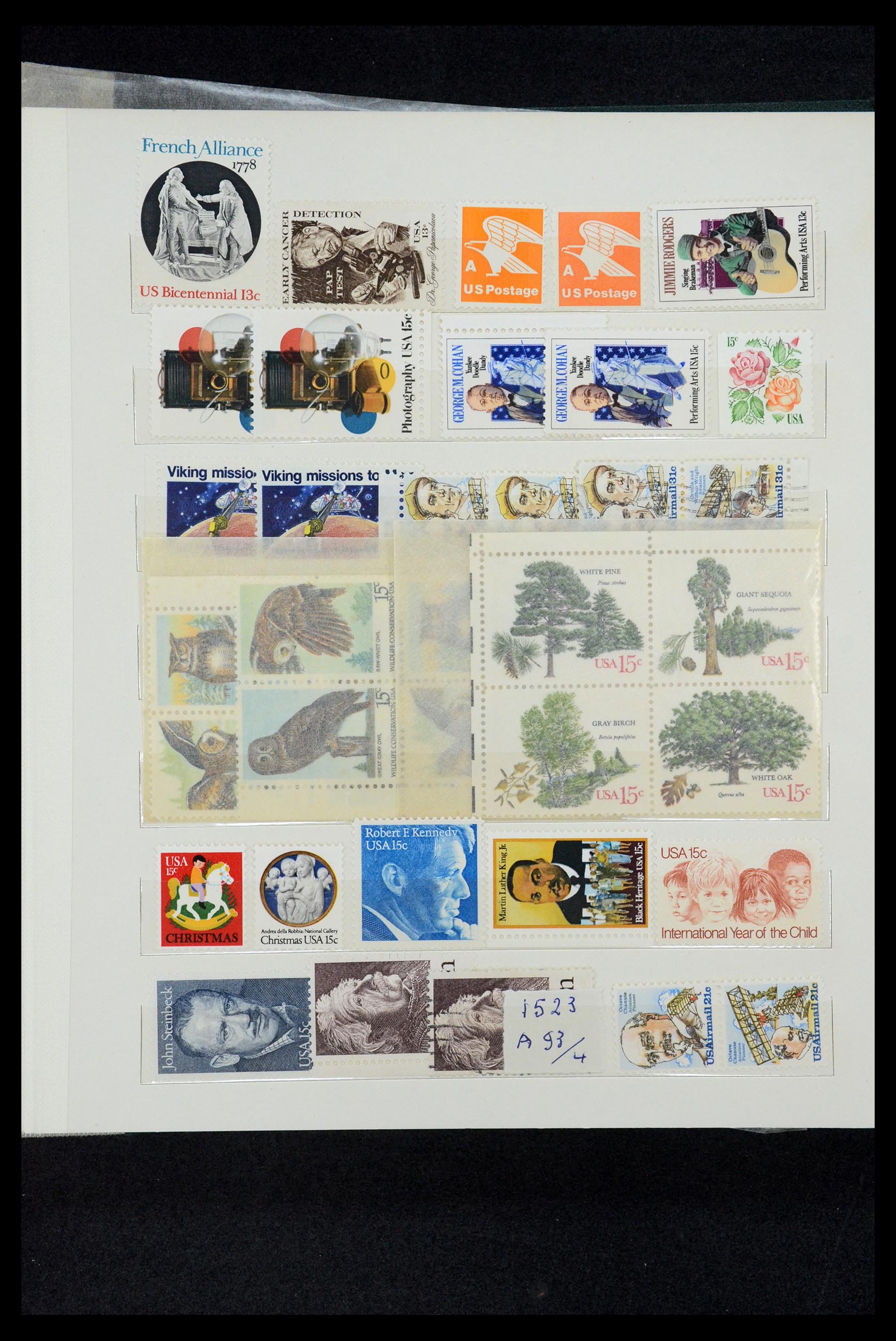 35137 038 - Stamp Collection 35137 USA 1960-1996.