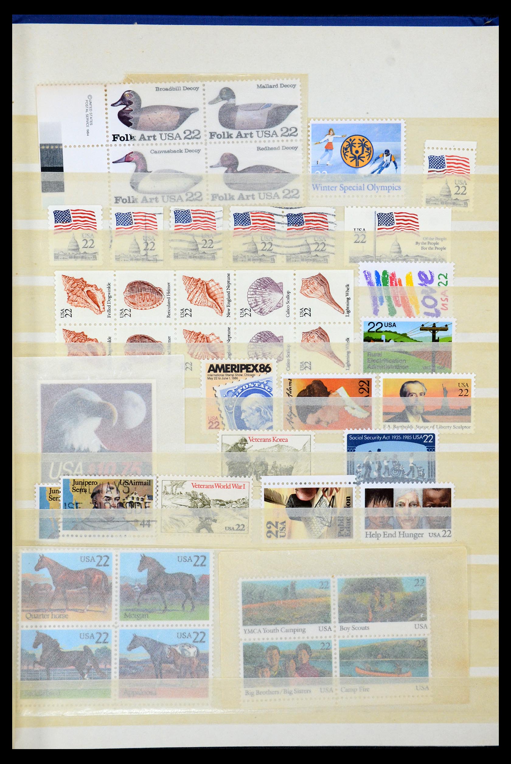 35137 051 - Stamp Collection 35137 USA 1960-1996.