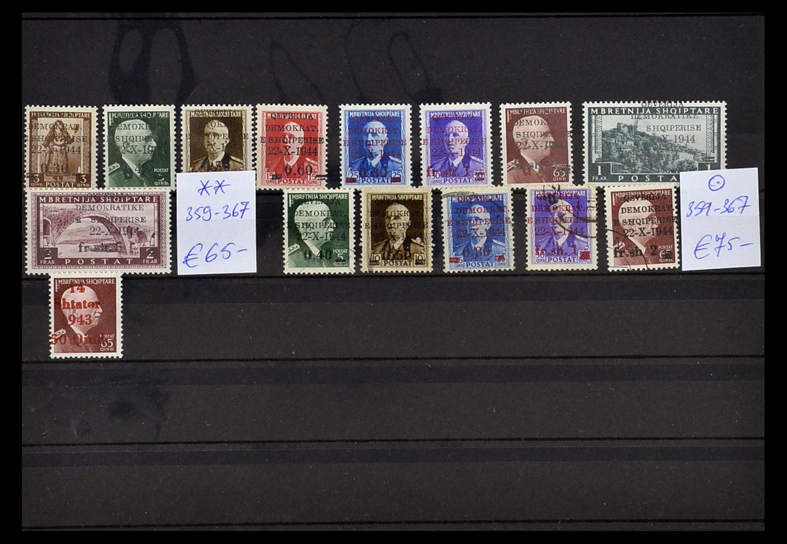 35139 001 - Postzegelverzameling 35139 Albanië 1914-1970.