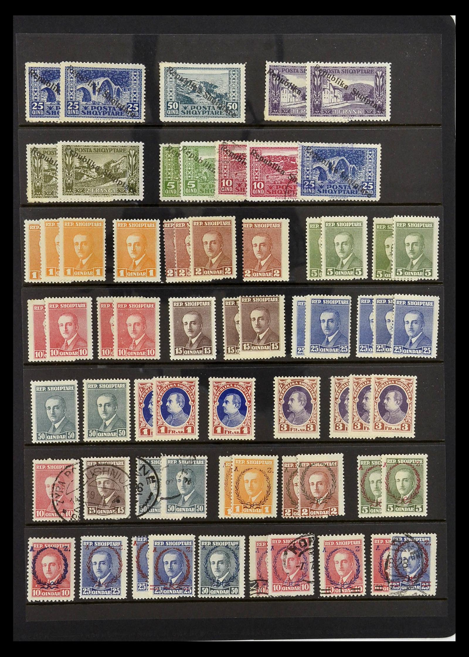 35139 005 - Postzegelverzameling 35139 Albanië 1914-1970.