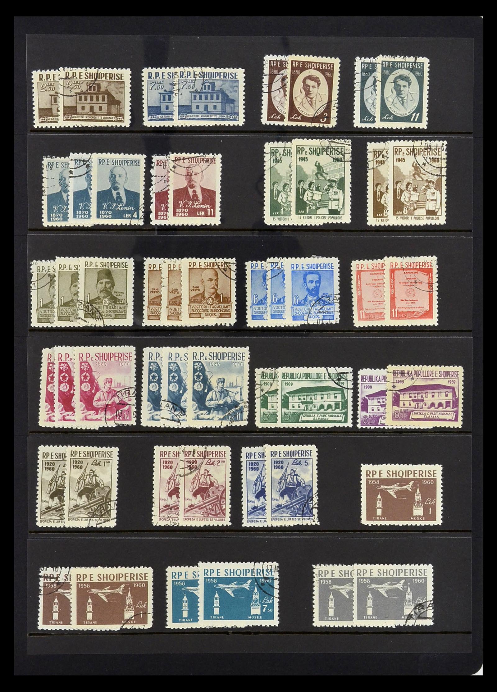 35139 014 - Stamp Collection 35139 Albania 1914-1970.