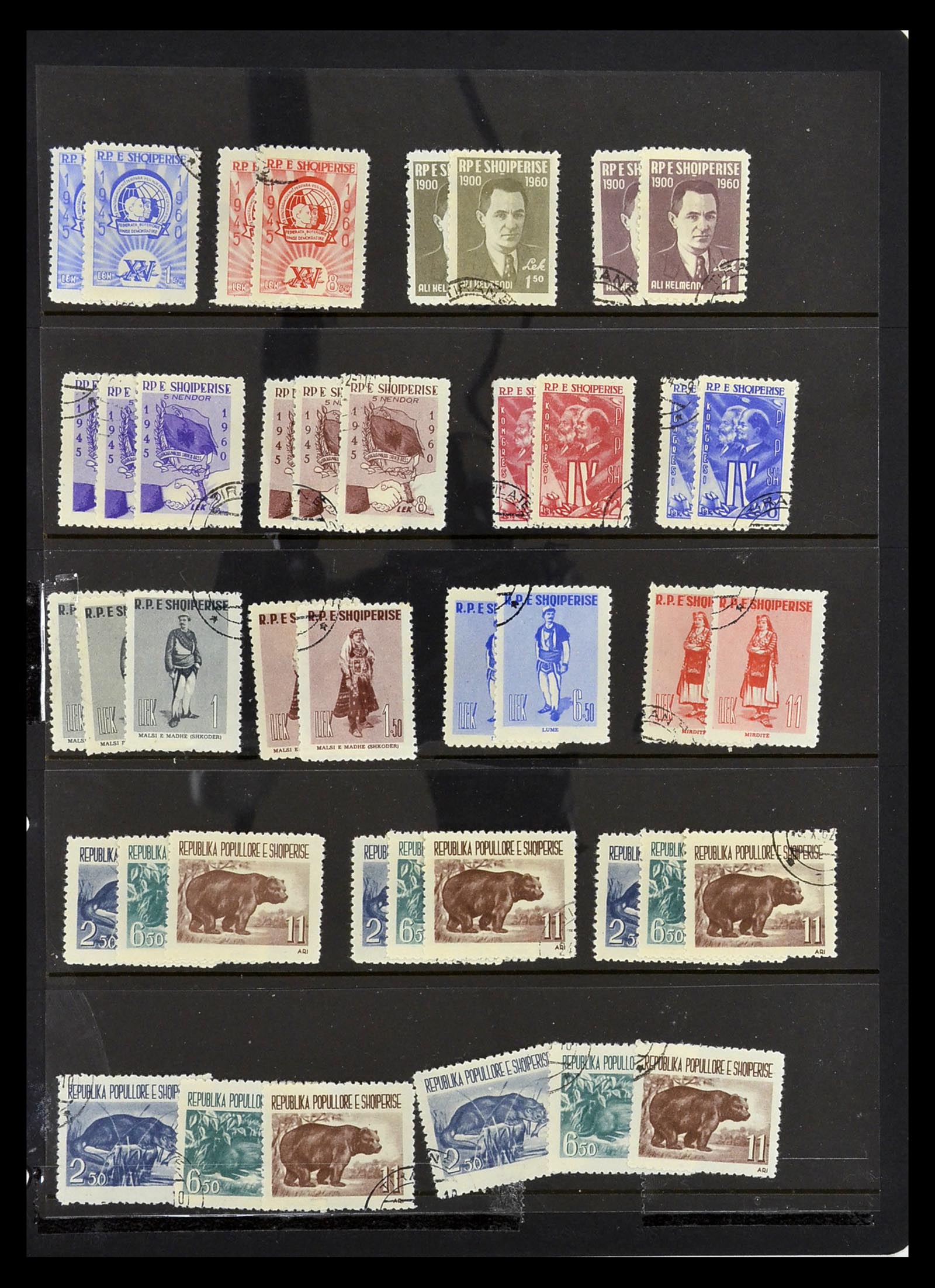 35139 015 - Stamp Collection 35139 Albania 1914-1970.