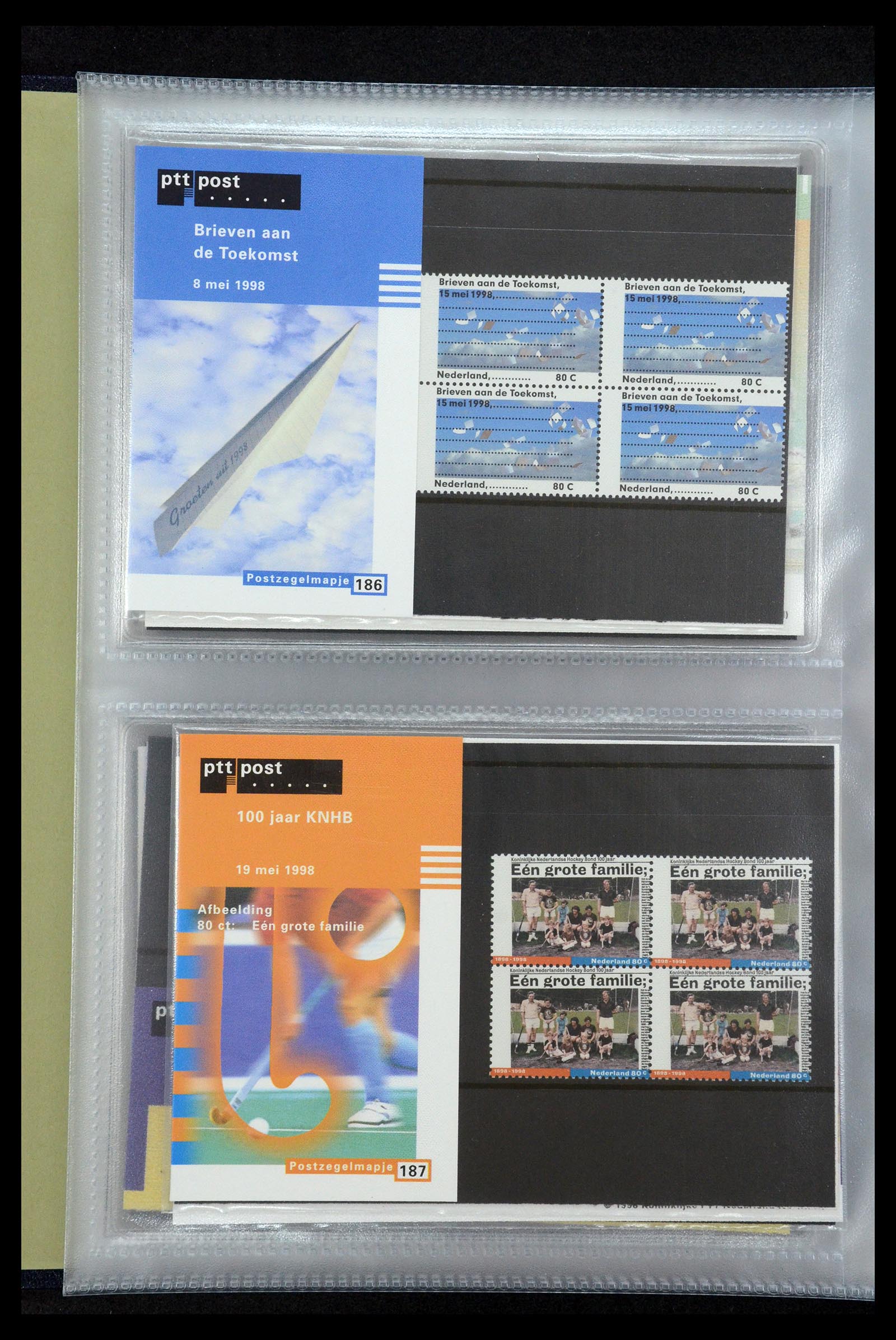 35144 096 - Stamp Collection 35144 Netherlands PTT presentation packs 1982-2021!