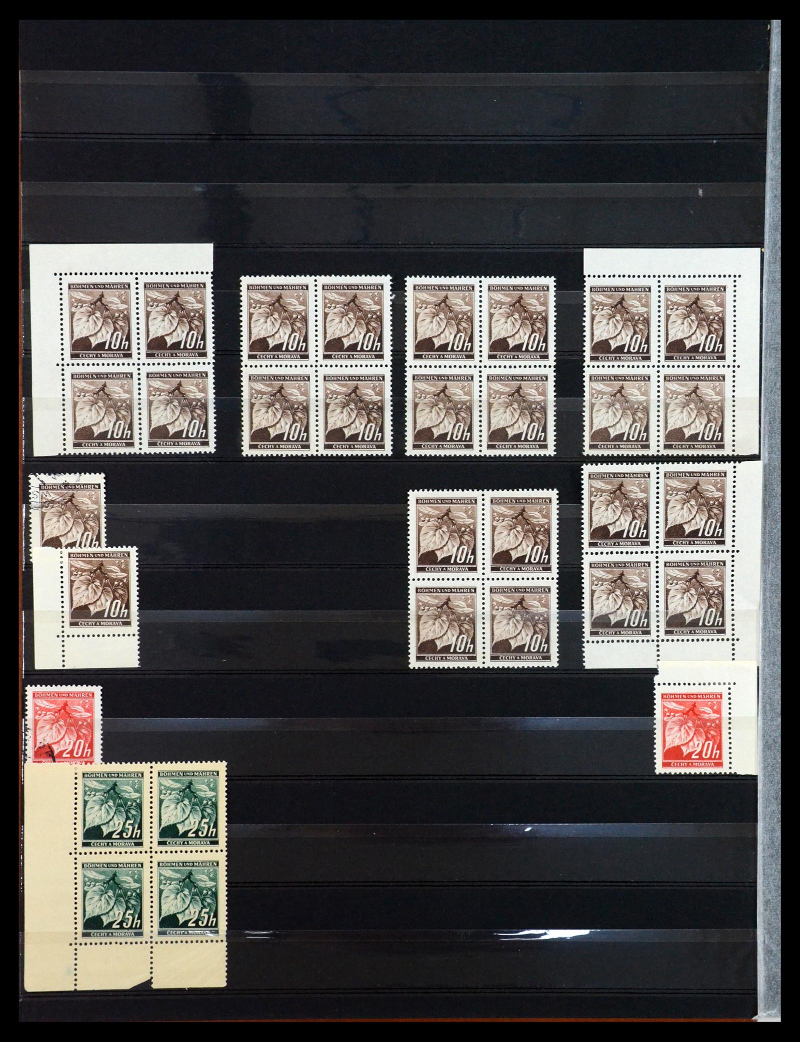 35153 004 - Stamp Collection 35153 Bohemia and Moravia.
