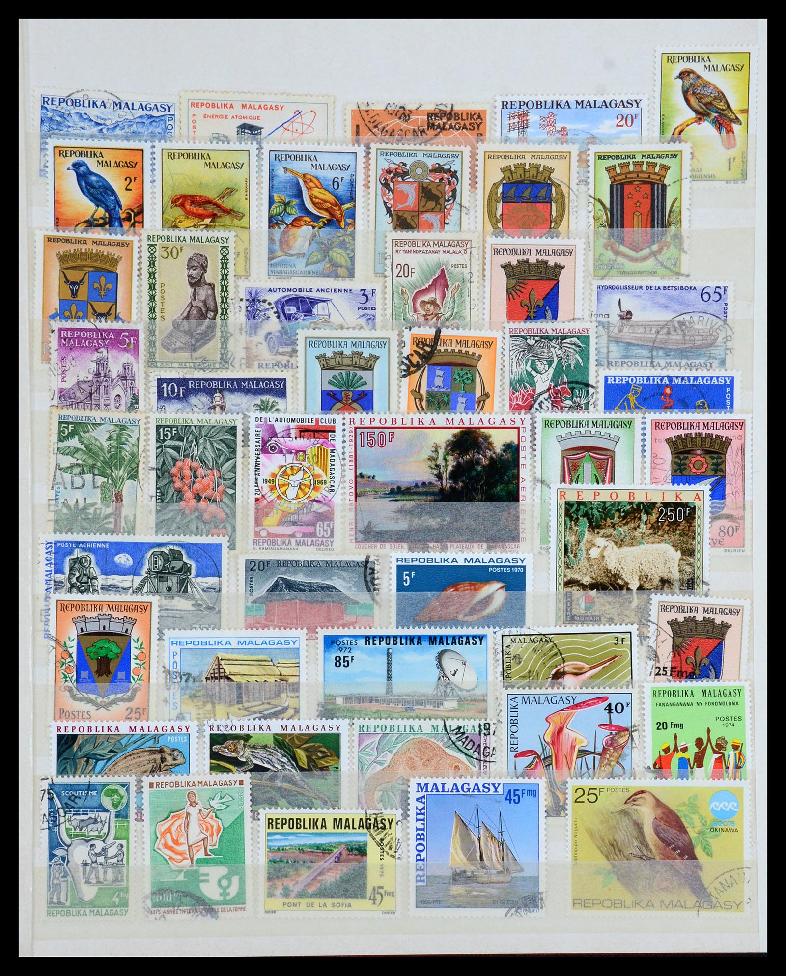 35169 057 - Postzegelverzameling 35169 Franse koloniën 1880-1980.