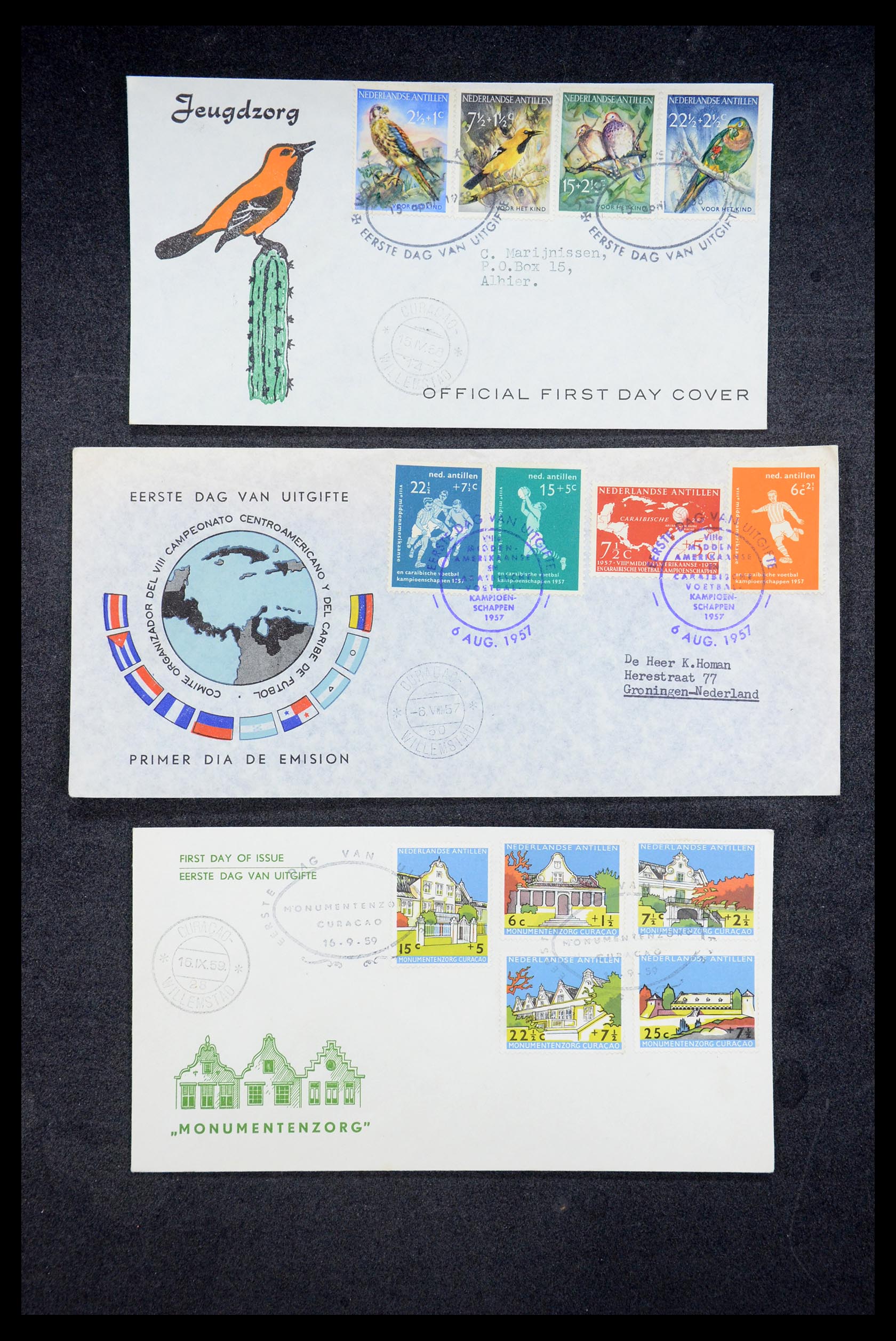 35205 017 - Postzegelverzameling 35205 Nederlandse gebieden FDC's 1927-1960.