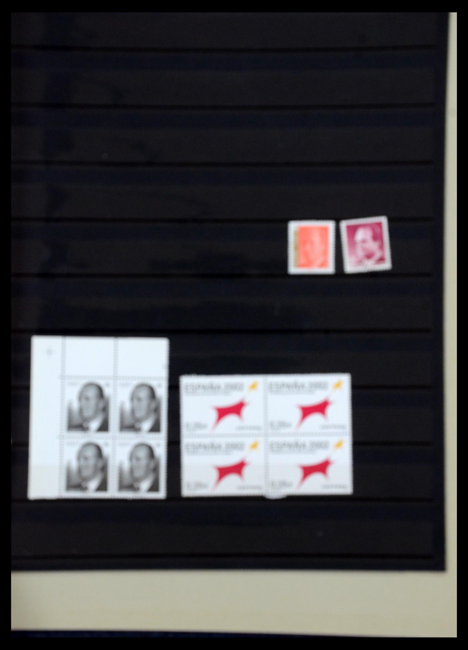 35219 297 - Postzegelverzameling 35219 Spanje 1945-2001.
