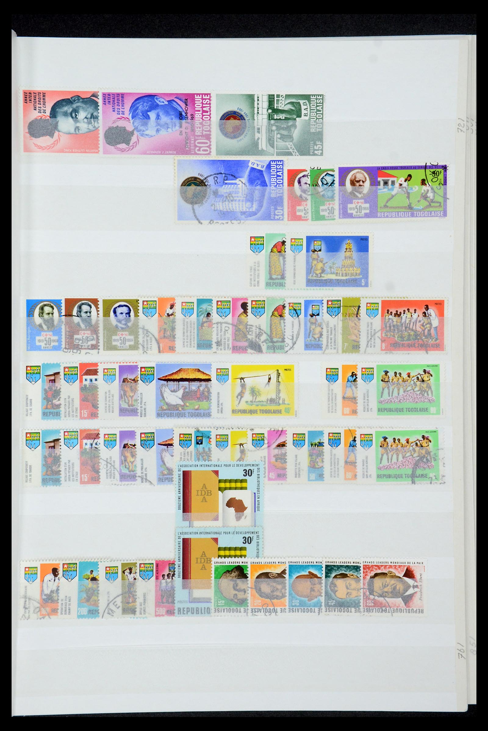 35279 017 - Postzegelverzameling 35279 Togo 1916-1990.
