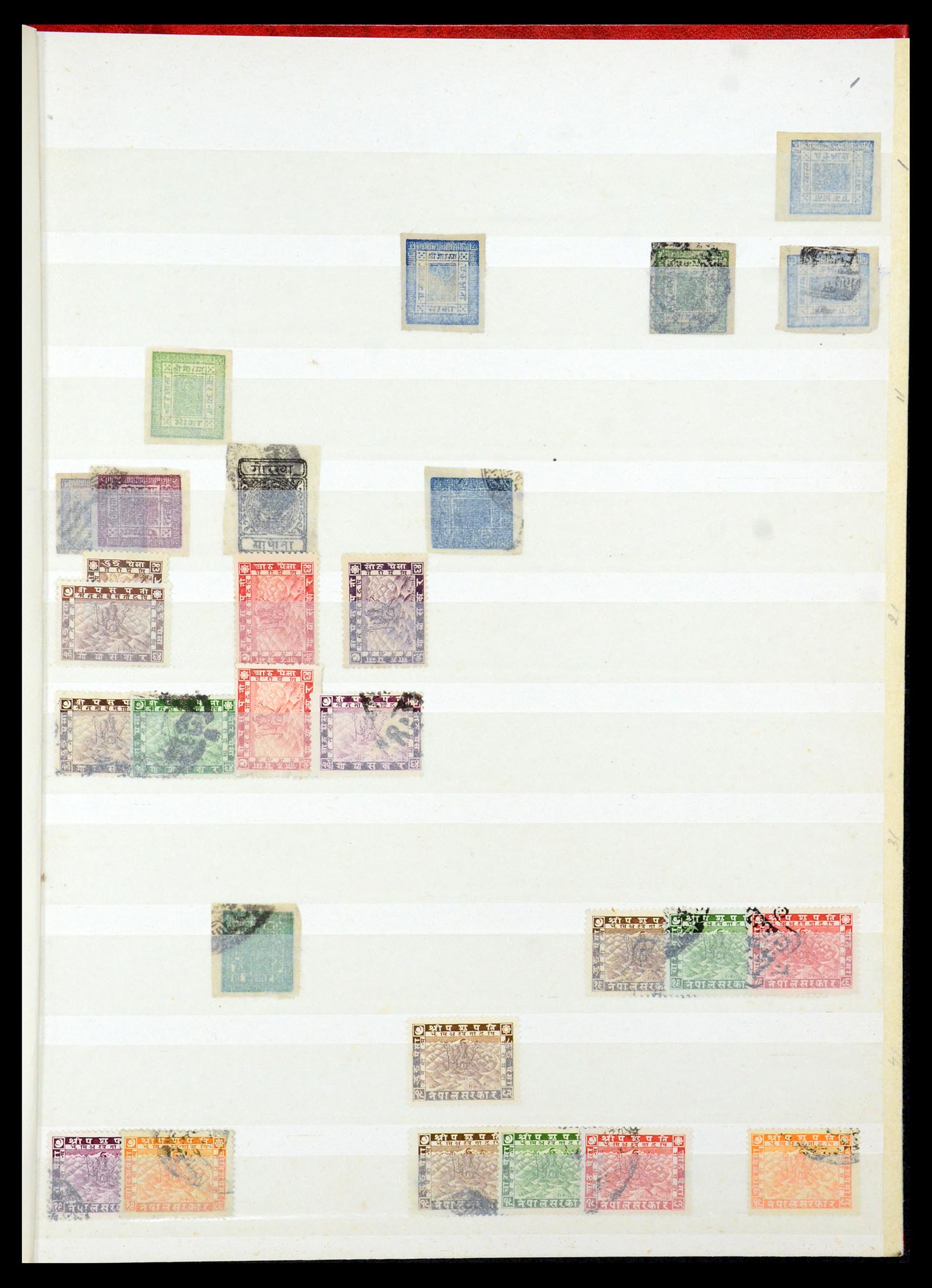 35304 001 - Postzegelverzameling 35304 Nepal 1881-1982.