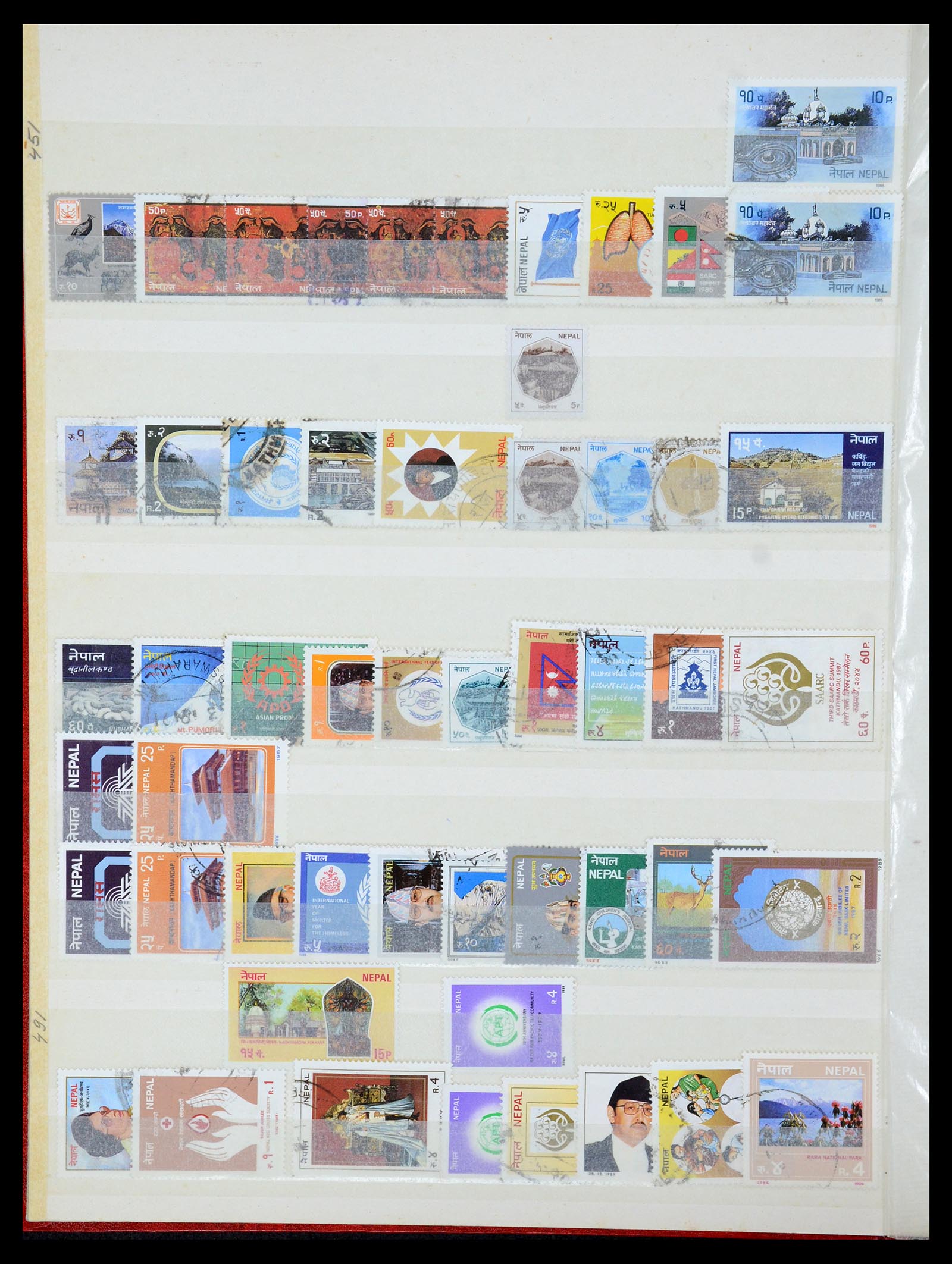 35304 010 - Postzegelverzameling 35304 Nepal 1881-1982.