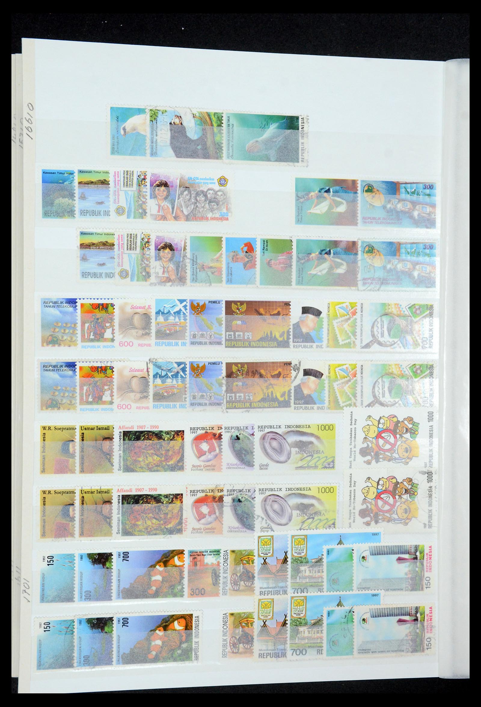 35306 038 - Postzegelverzameling 35306 Indonesië 1948-2000.