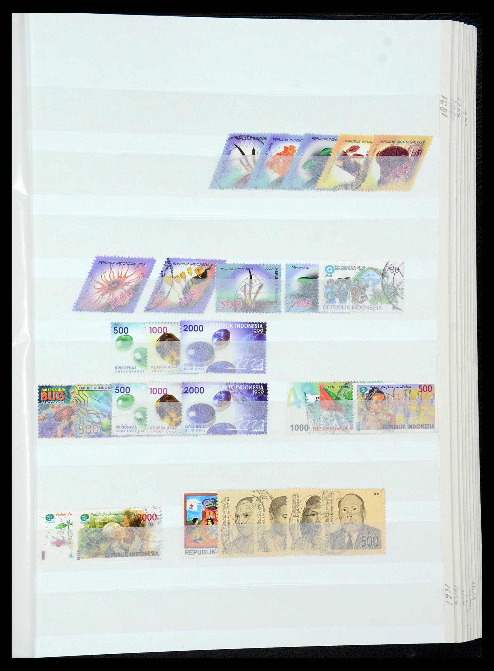 35306 043 - Postzegelverzameling 35306 Indonesië 1948-2000.