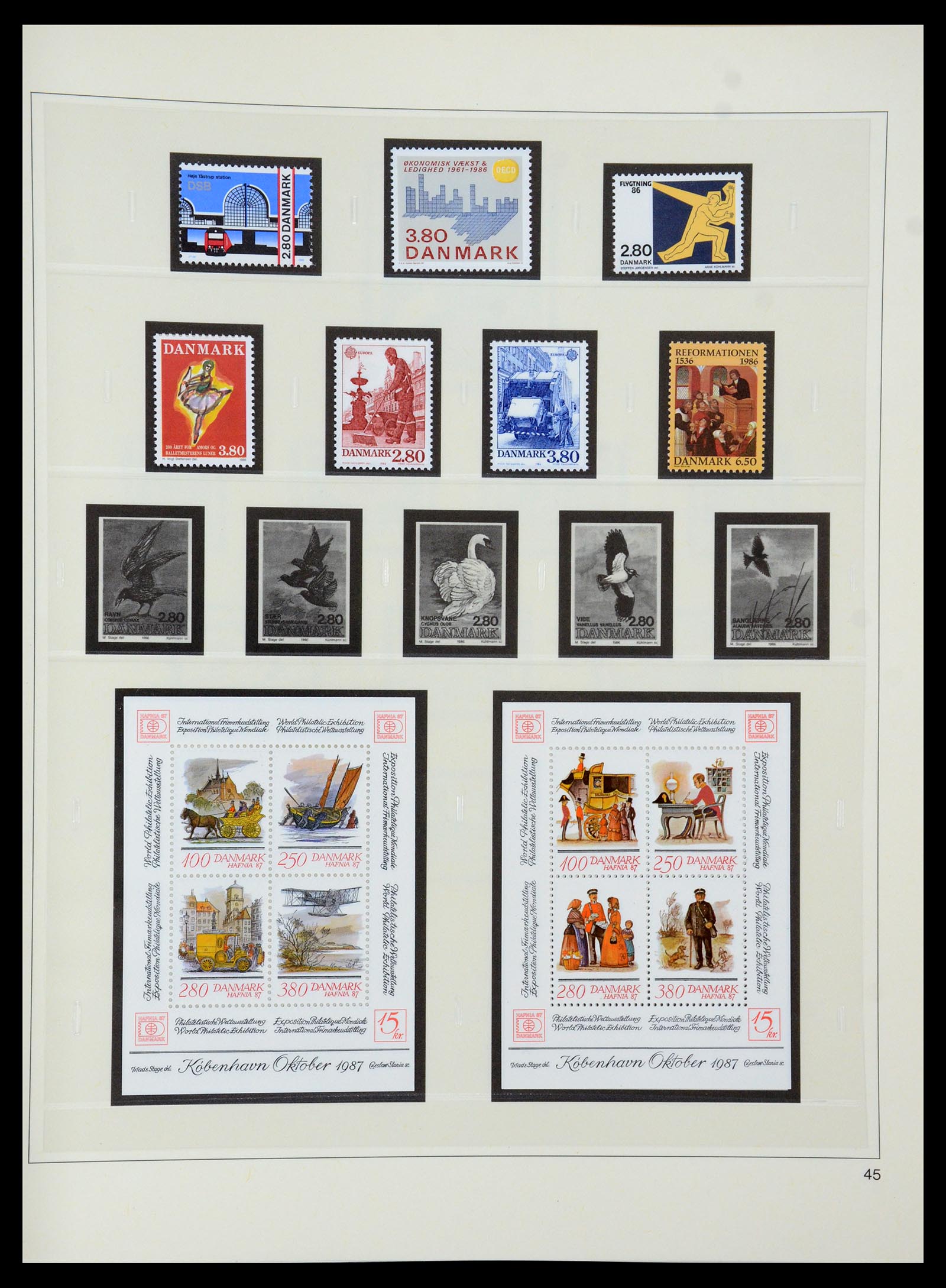 35308 052 - Postzegelverzameling 35308 Denemarken 1945-1998.