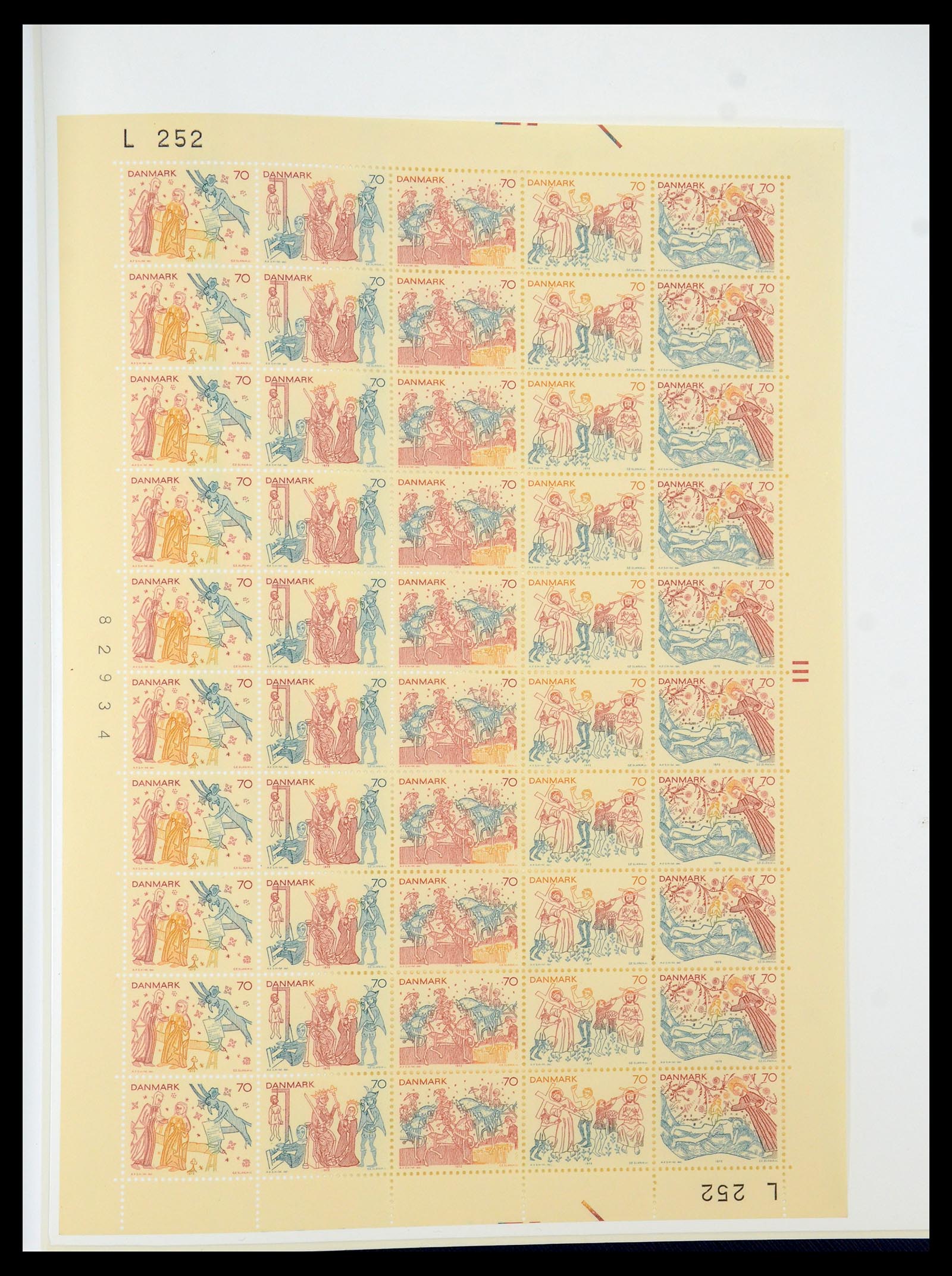 35308 085 - Postzegelverzameling 35308 Denemarken 1945-1998.