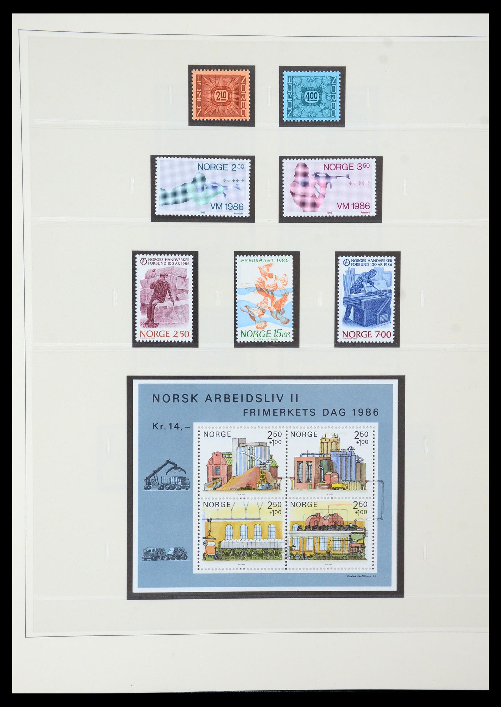 35309 065 - Postzegelverzameling 35309 Noorwegen 1945-1998.