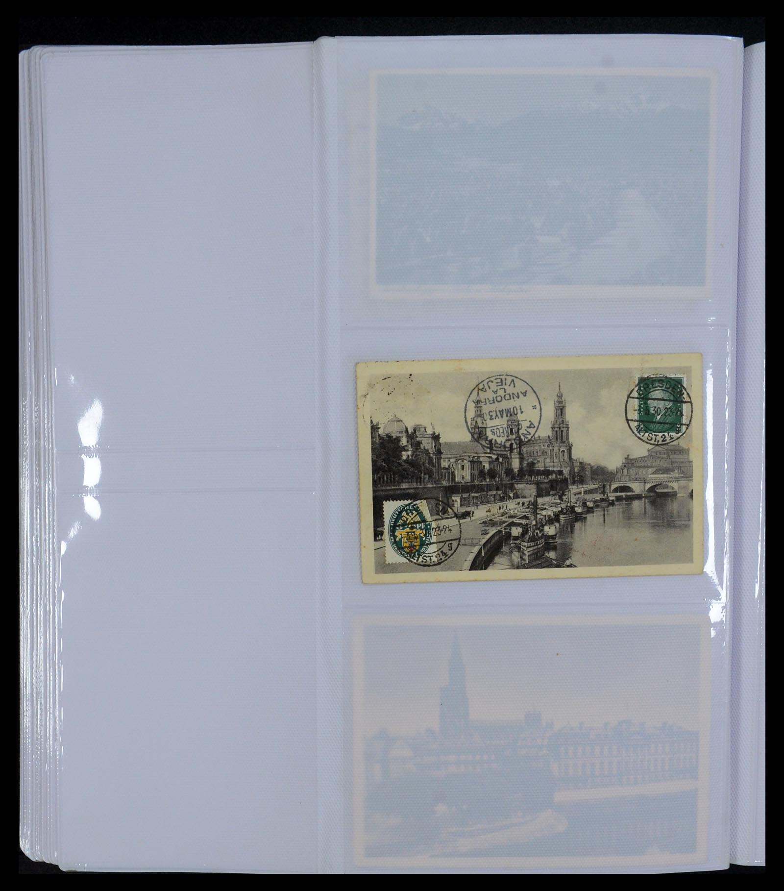 35322 036 - Postzegelverzameling 35322 West Europa ansichtkaarten 1900-1945.
